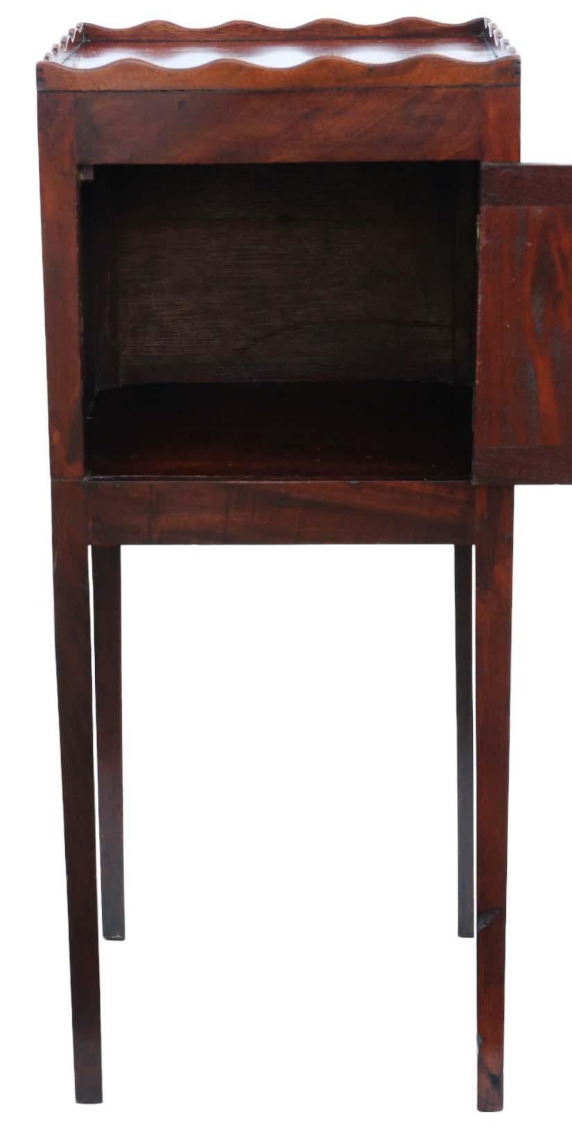 Antique Early 19th Century Mahogany Nightstand - Georgian Tray Top Bedside table 3
