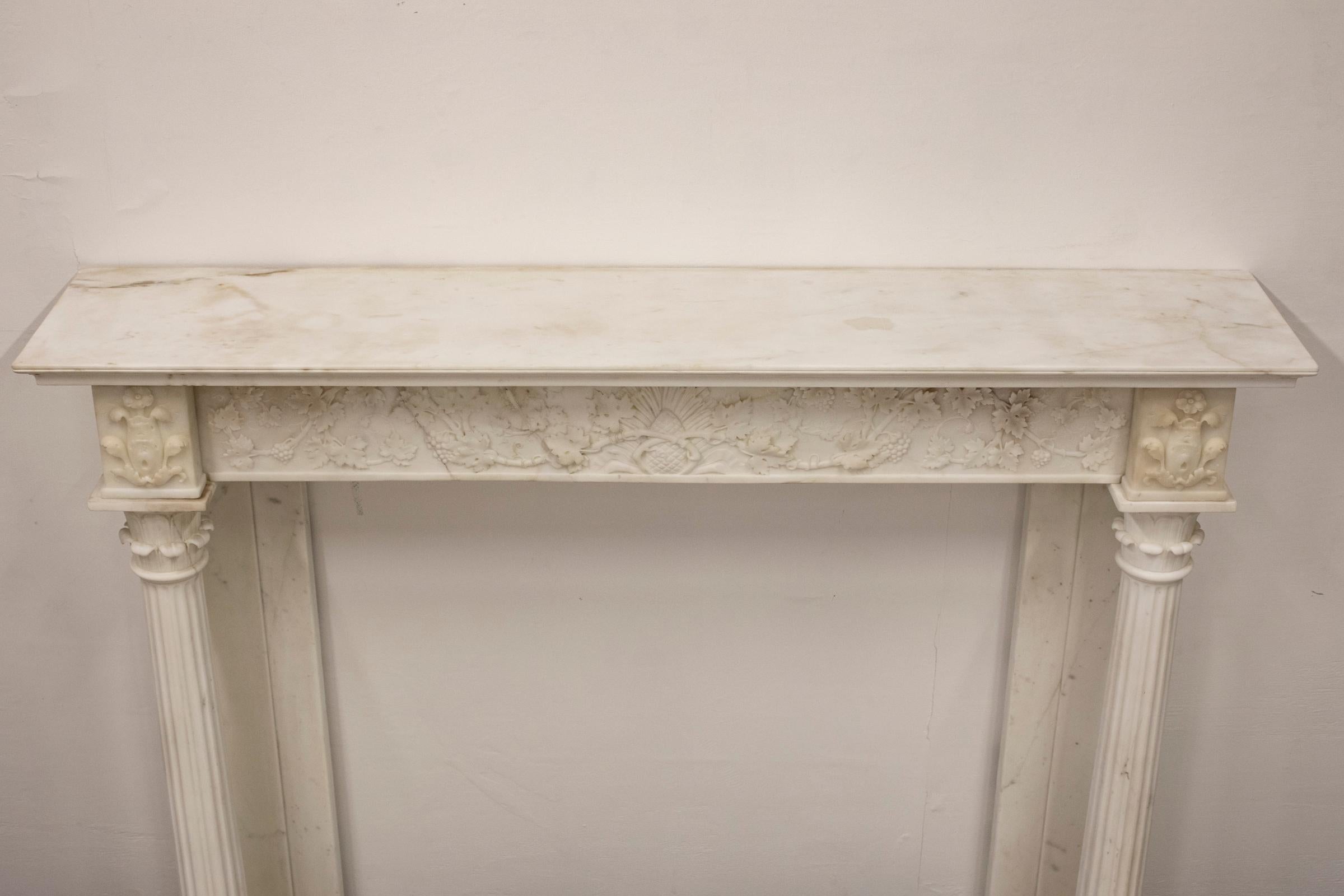 Antique Early 19th Century Marble Fireplace Surround For Sale 6