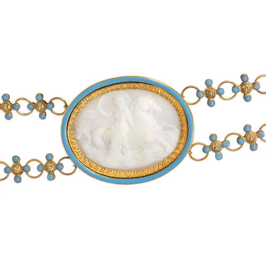 Antique Early 19th Century Neoclassical Shell Cameo, Gold, and Enamel Necklace In Good Condition In New York, NY