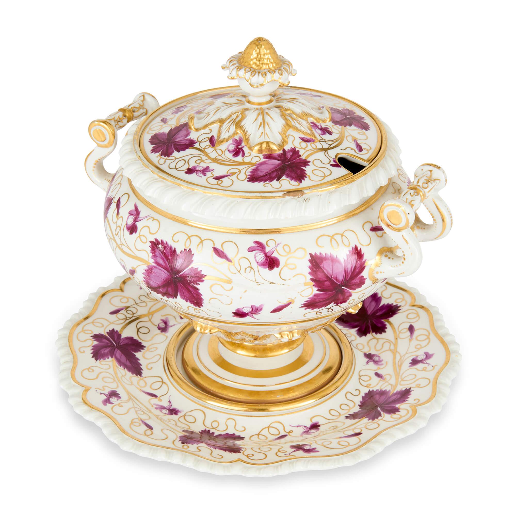 Anglais Paire de soupières anciennes du début du 19e siècle en porcelaine peinte Flight Barr & Barr en vente