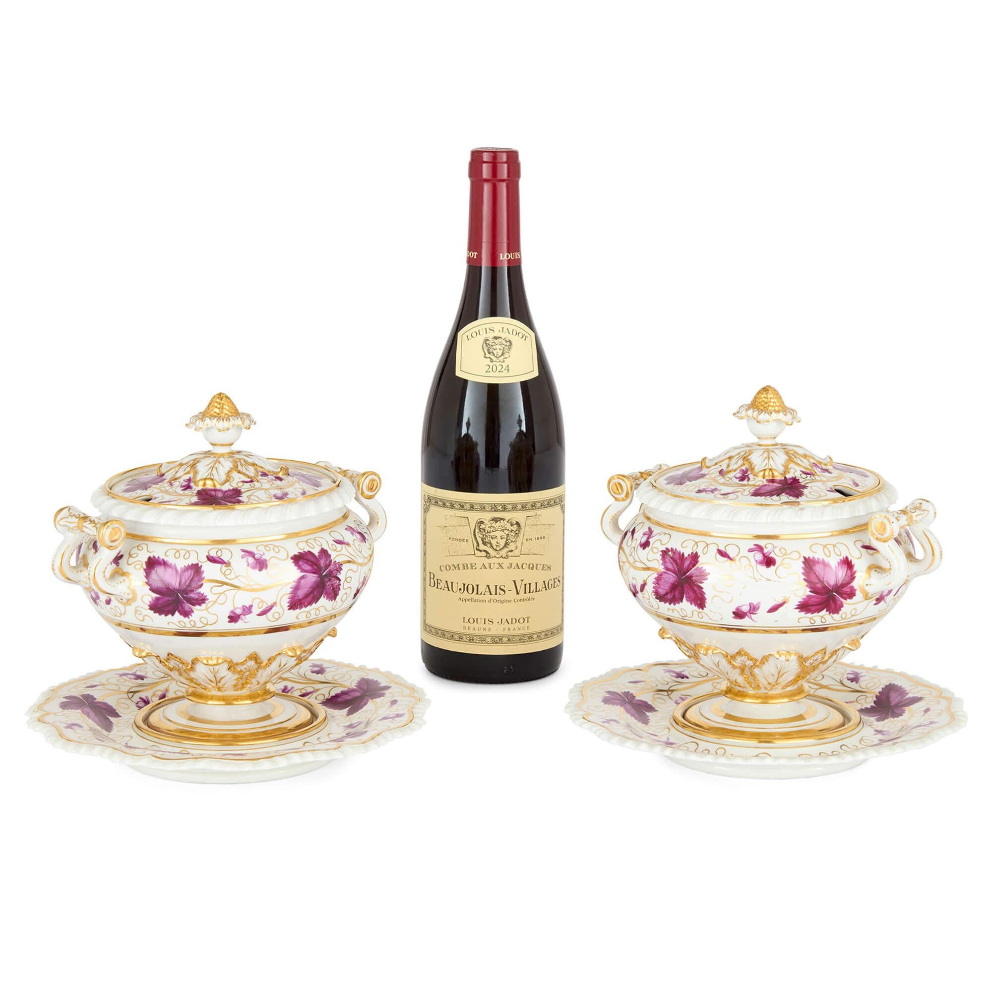 Porcelaine Paire de soupières anciennes du début du 19e siècle en porcelaine peinte Flight Barr & Barr en vente
