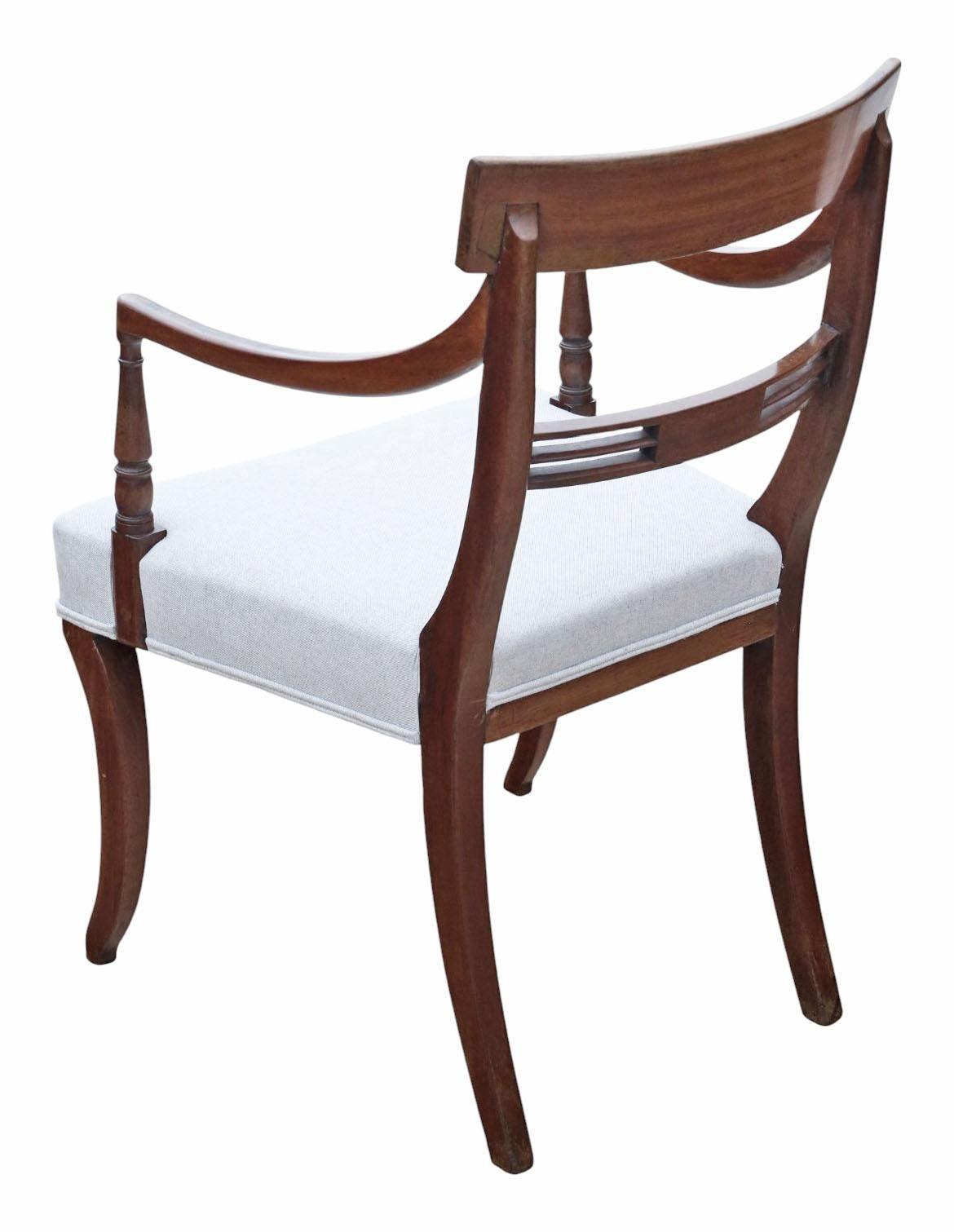 Anciennes chaises de salle à manger et de carver en acajou du début du 19e siècle de l'époque géorgienne et régence en vente 2