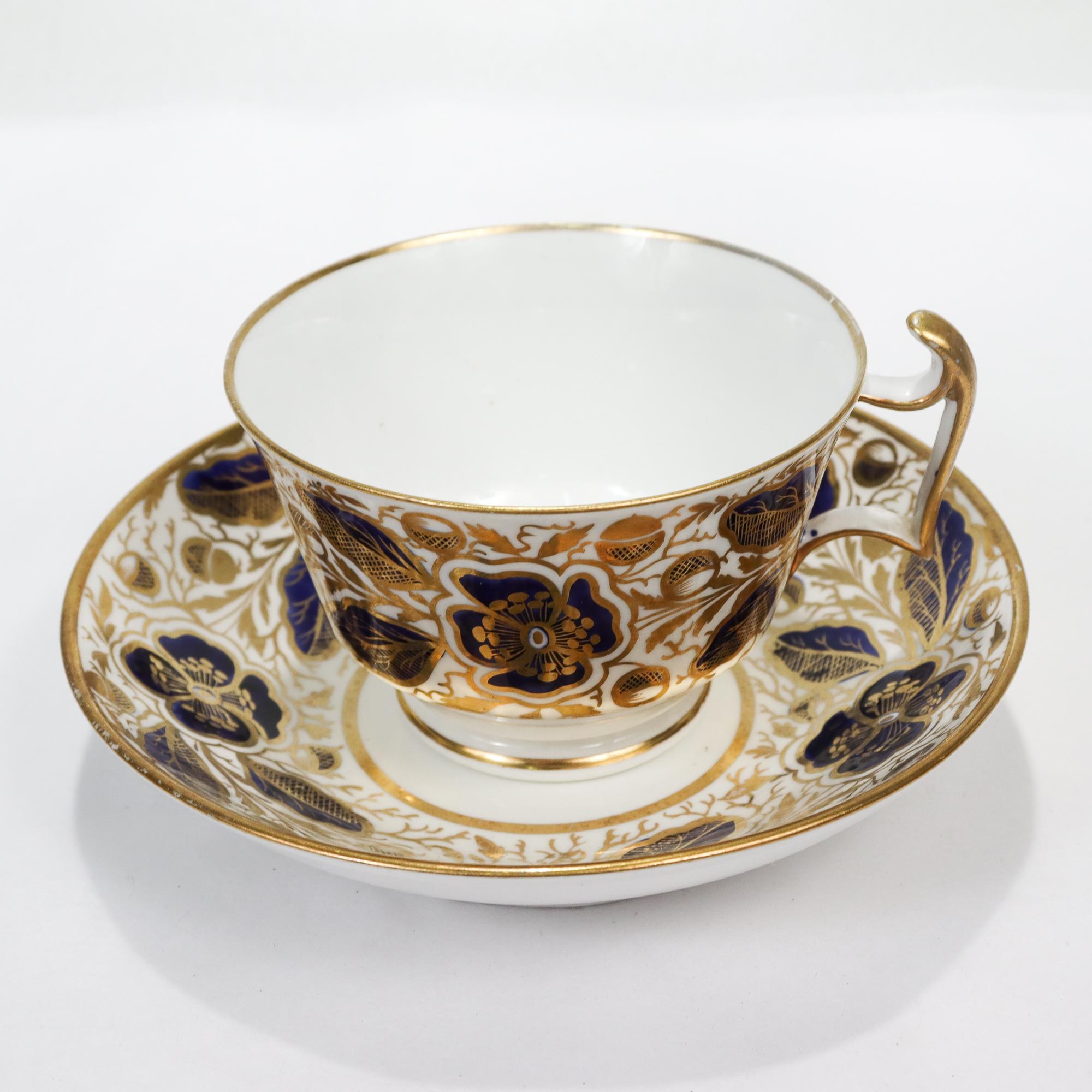 XIXe siècle Tasse à thé et soucoupe ancienne du début du 19ème siècle en porcelaine Spode à motif numéro 2408 en vente
