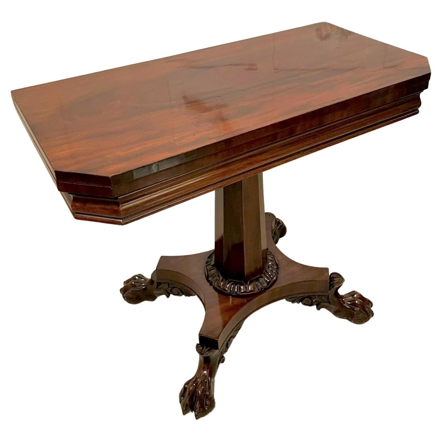 Ancienne table à thé en acajou figuré de qualité William IV, début du 19ème siècle 