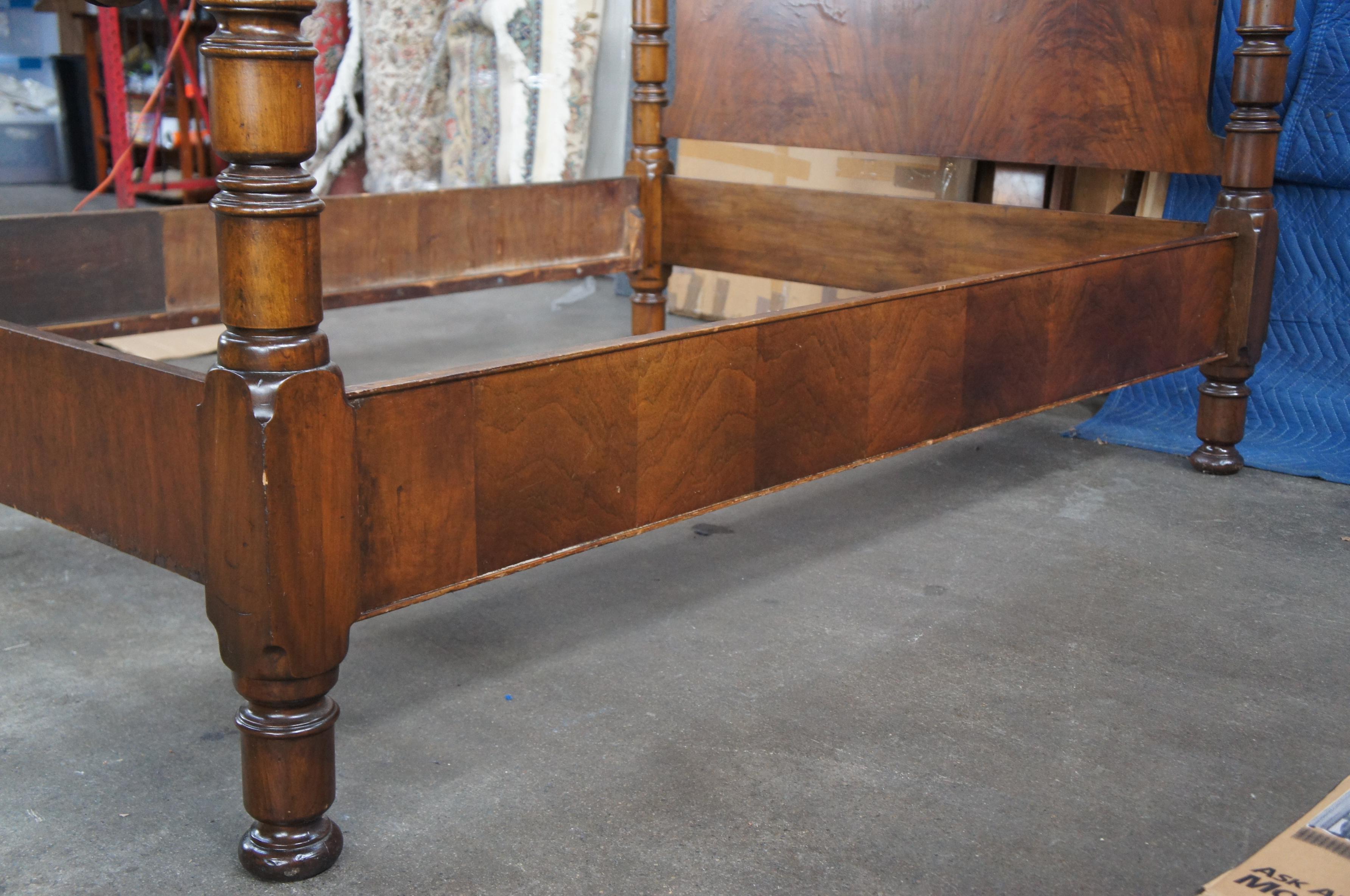 Antique Early 20th C. Georgian Sheraton American Mahogany Full Size Poster Bed 8