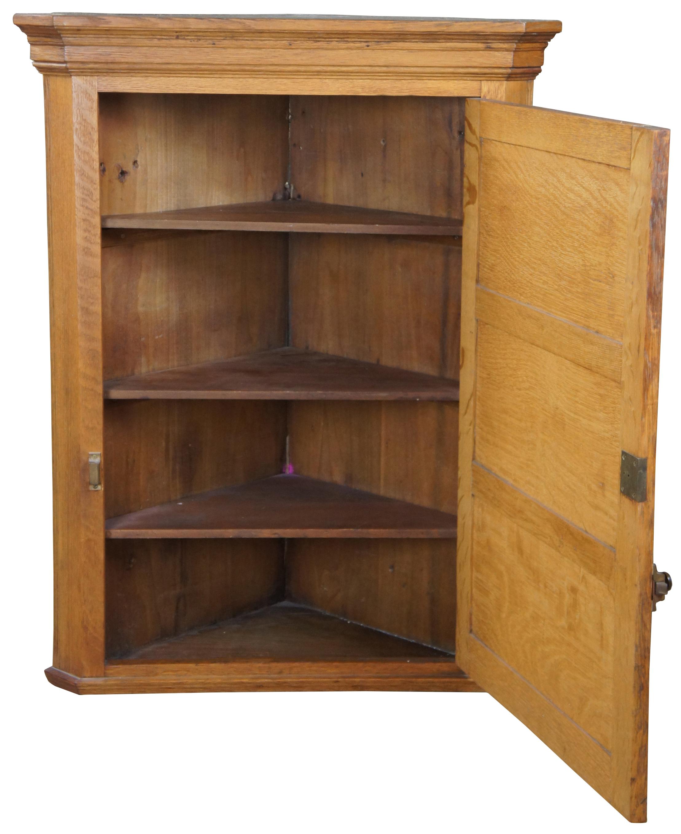 Antique Early 20th Century Paneled Oak Hanging Corner Cabinet Cupboard Victorian In Good Condition In Dayton, OH