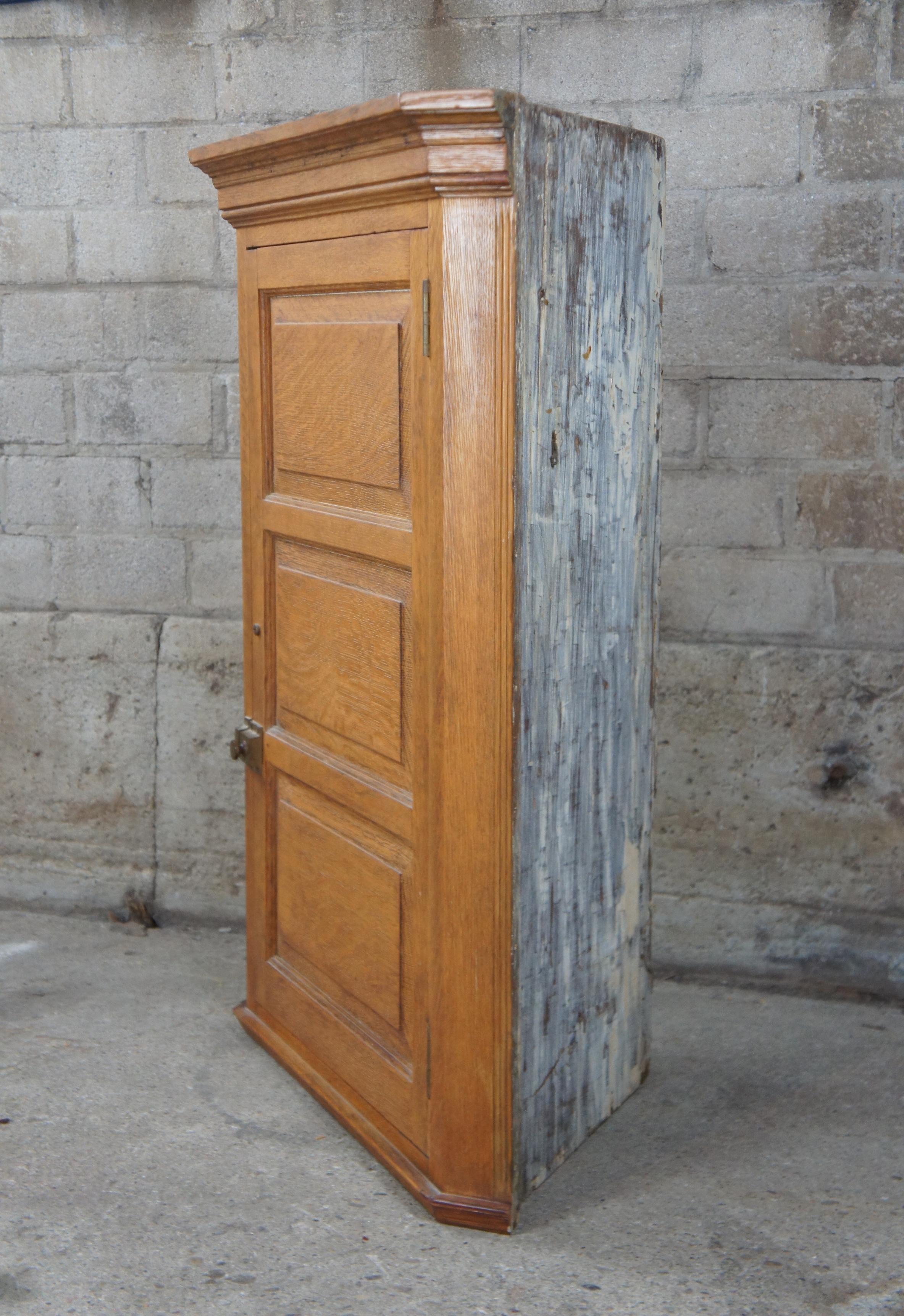 Antique Early 20th Century Paneled Oak Hanging Corner Cabinet Cupboard Victorian 4
