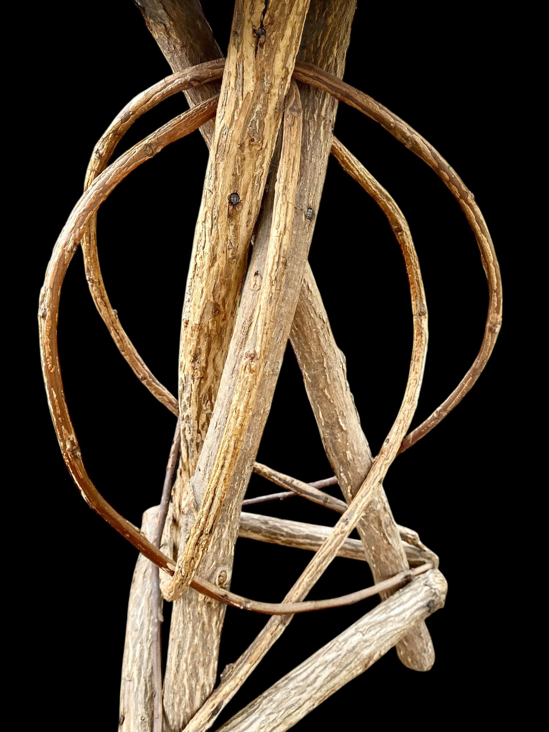 Ancienne table d'appoint en saule courbé Adirondack du début du 20e siècle Bon état - En vente à New Orleans, LA