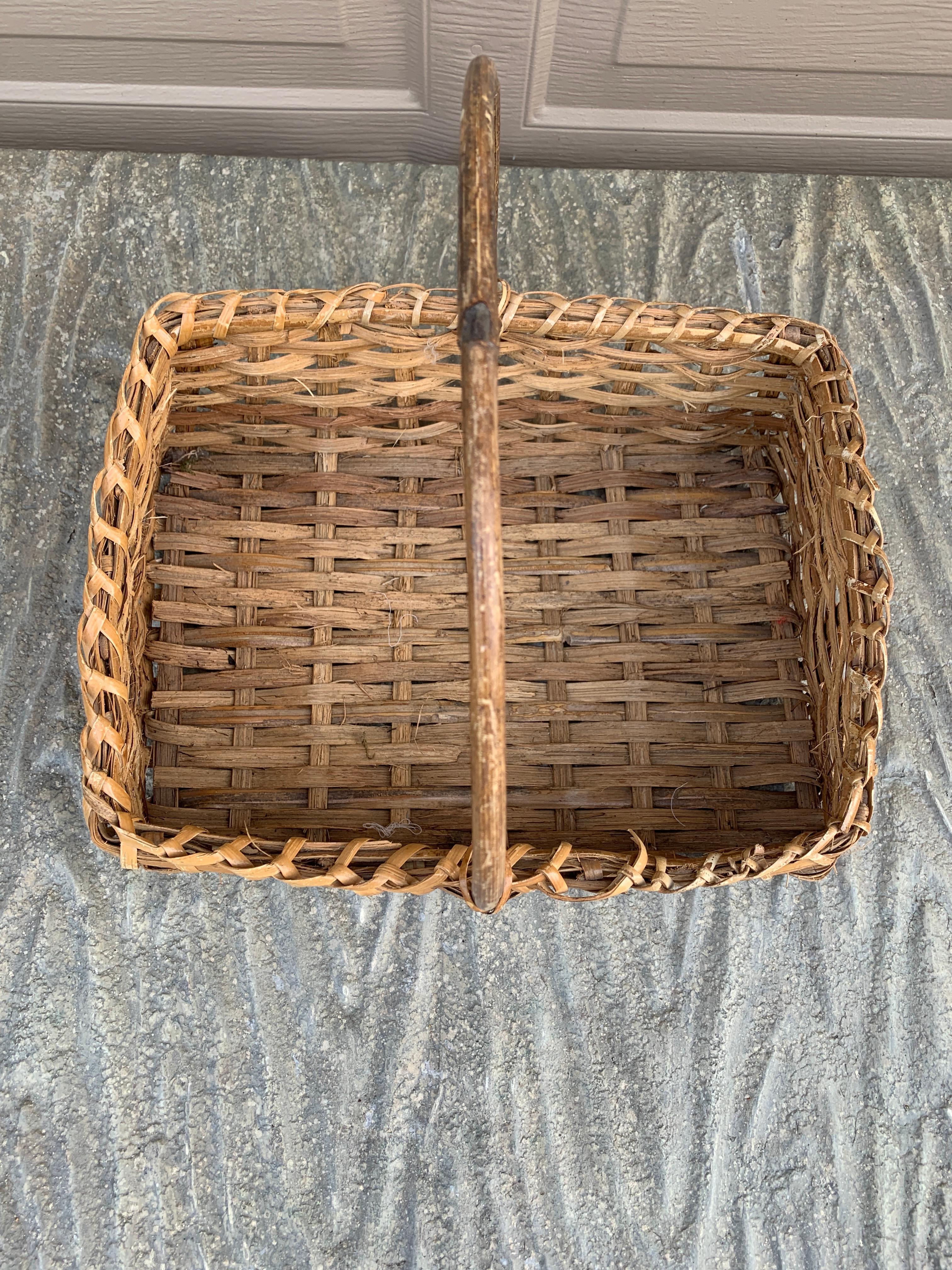 Antico cestino americano di Oak Oak dei primi del Novecento In condizioni buone in vendita a Elkhart, IN