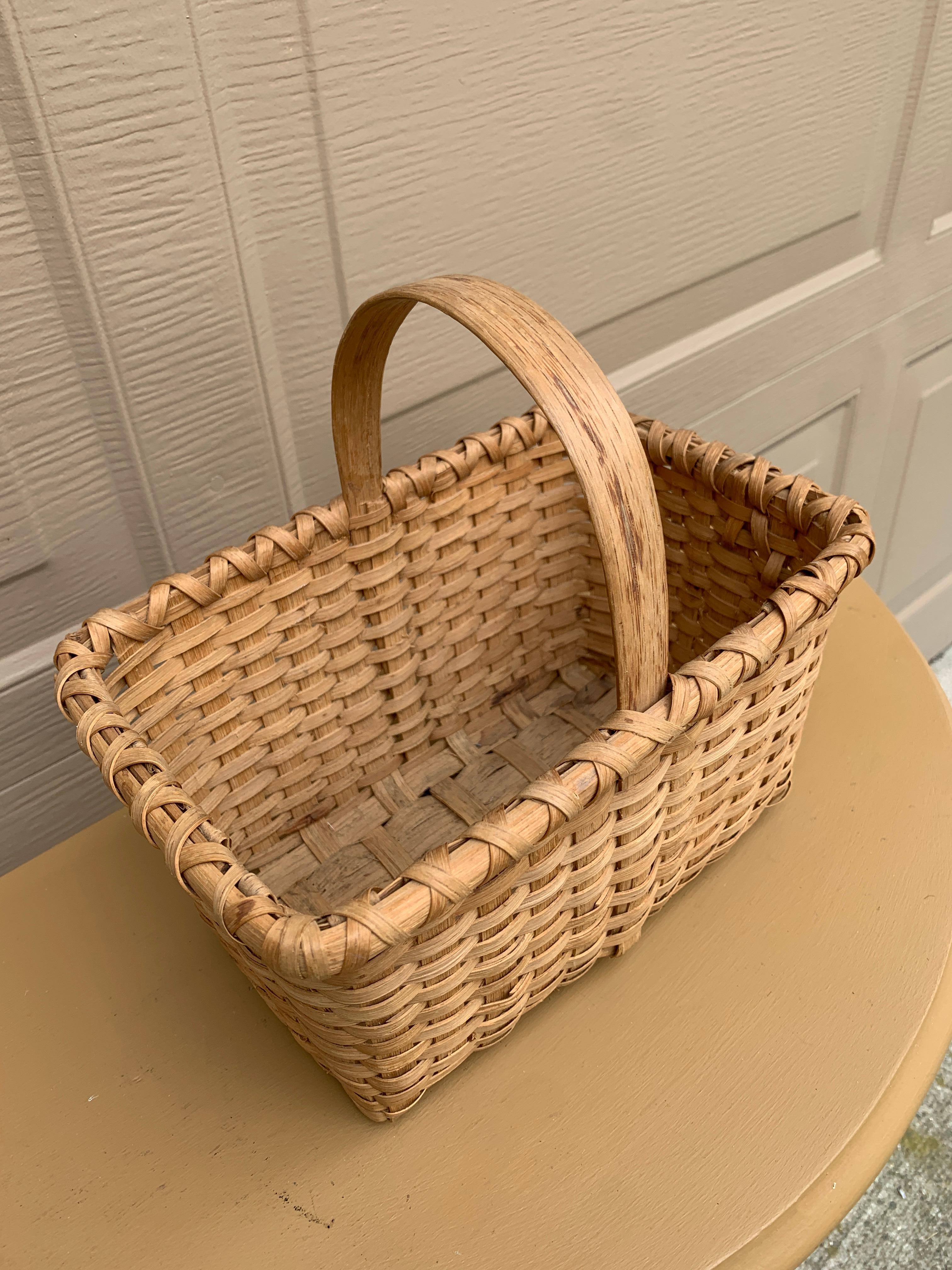 Panier ancien en chêne fendu américain du début du 20e siècle Bon état - En vente à Elkhart, IN
