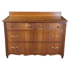 Antiquité début 20ème siècle American Walnut Lowboy Dresser Chest of Drawers 45" (commode à tiroirs)