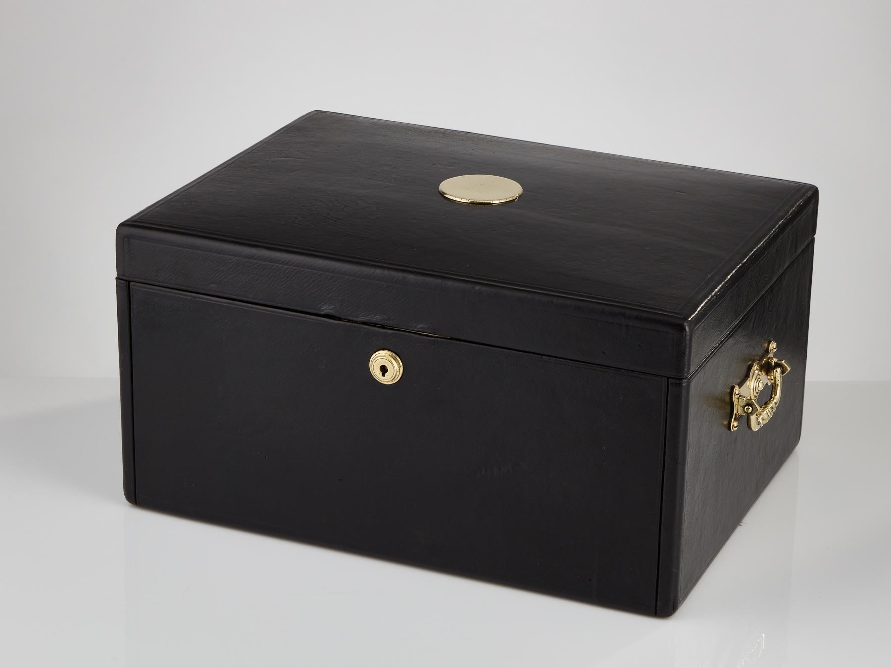 Ancienne boîte à documents en cuir noir du début du 20e siècle Circa 1910 Bon état - En vente à London, GB