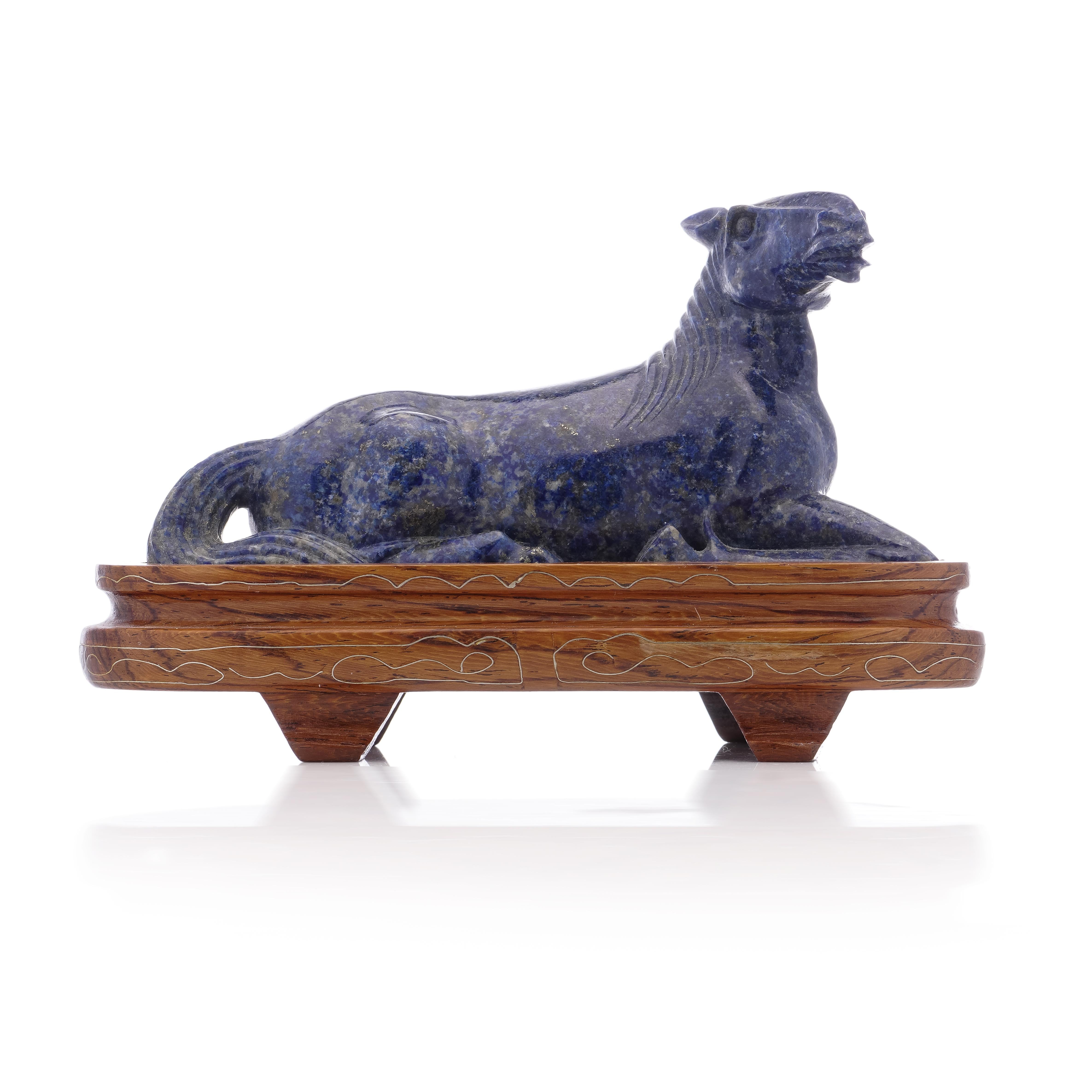 Antique Early 20th Century Chinese Carved Lapis Lazuli Horse Figurine For Sale 1