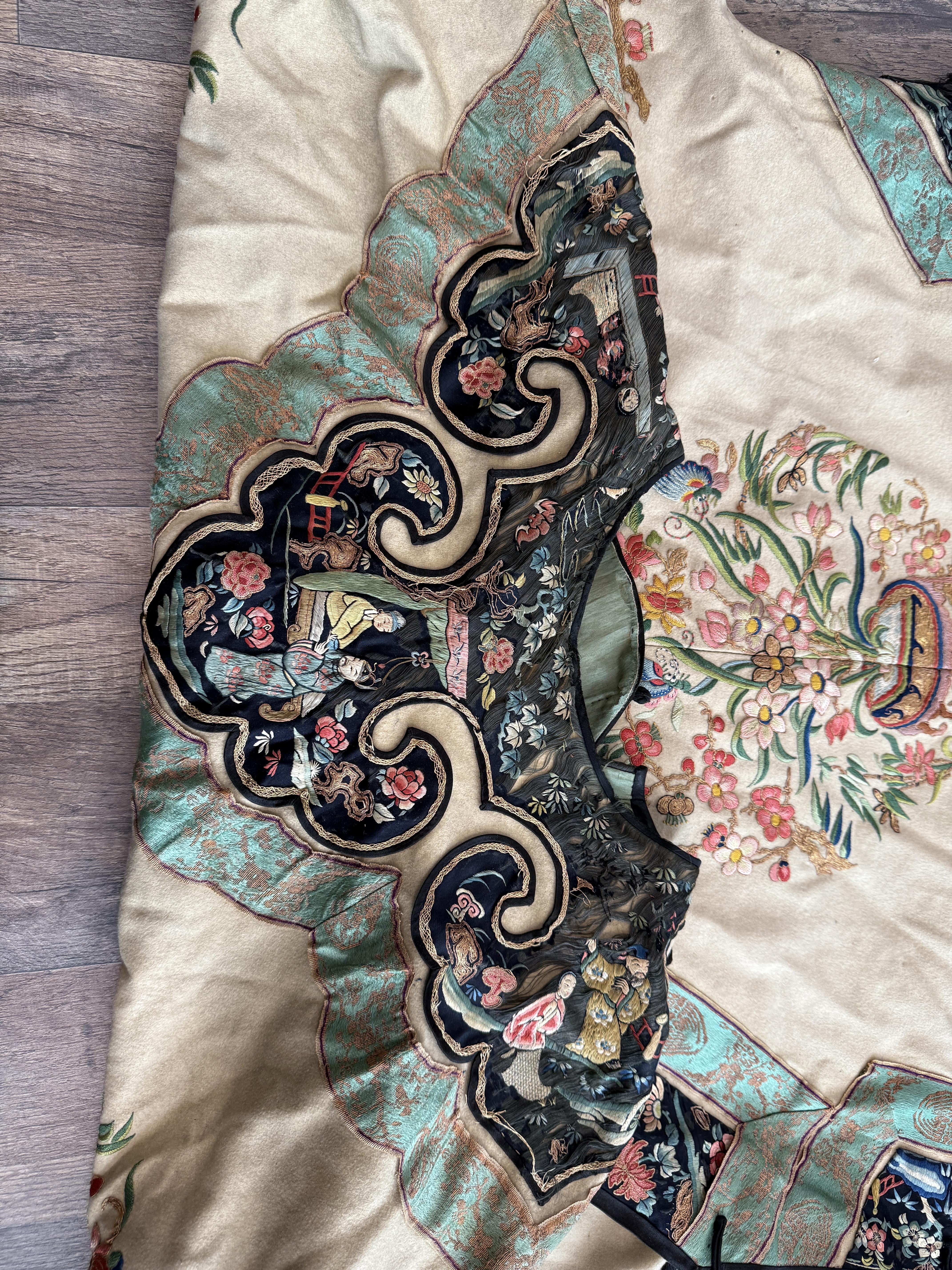 Antique Early 20th Century Chinese Silk Felt Robe with Embroidered Floral Design 6