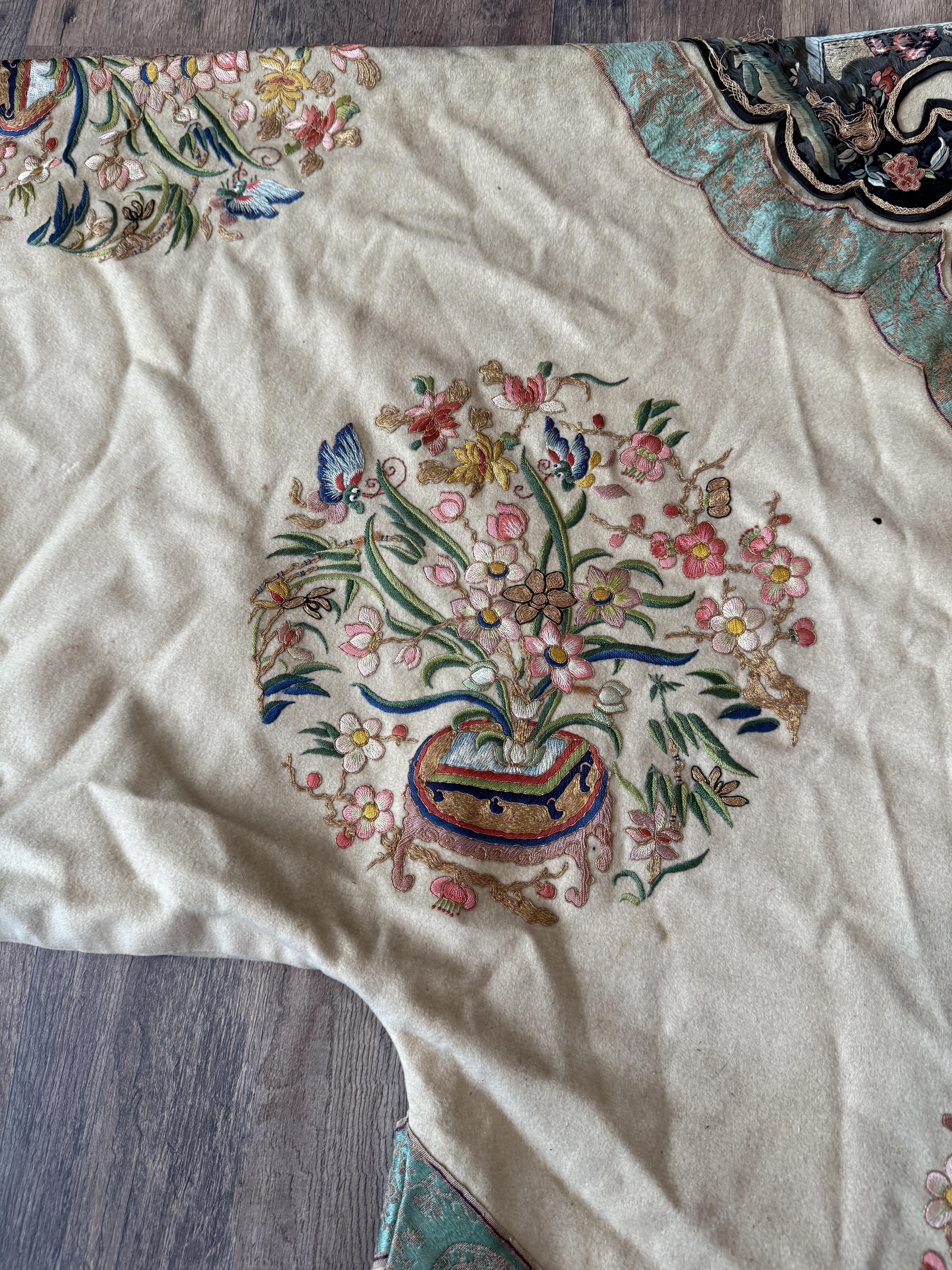 Antique Early 20th Century Chinese Silk Felt Robe with Embroidered Floral Design 13