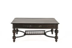 Ancienne table basse néoclassique française Henri II du début du 20e siècle, de couleur brun foncé
