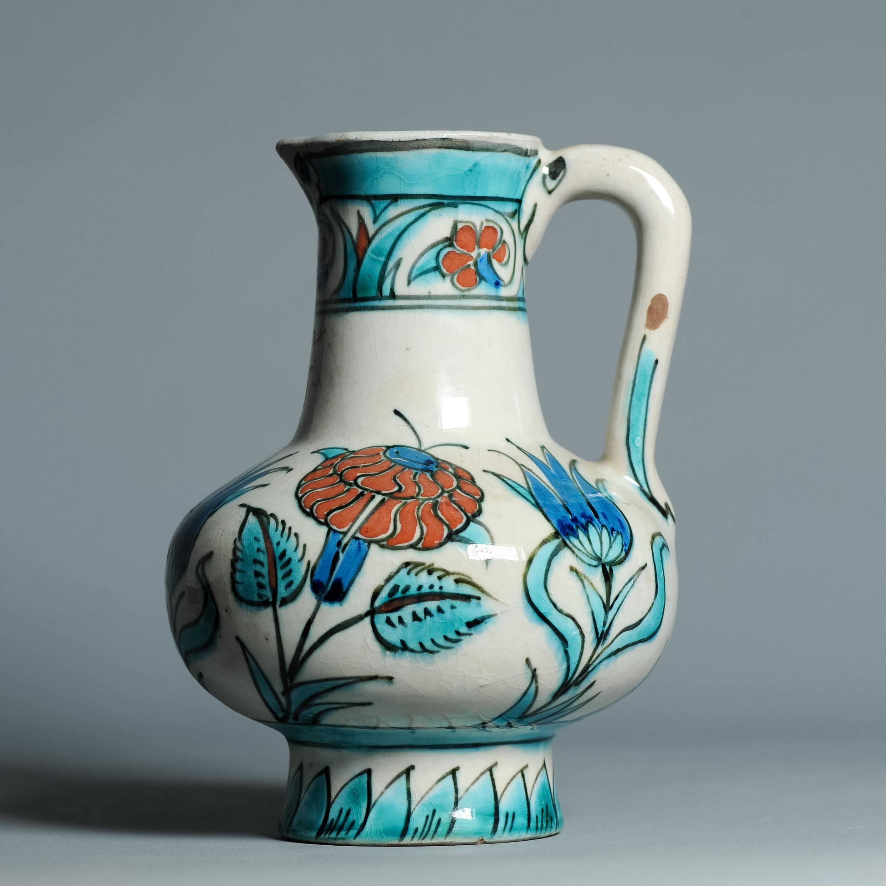 Néerlandais Ancienne cruche hollandaise en faïence de Delft de style Iznik, début du 20e siècle, vers 1910 en vente