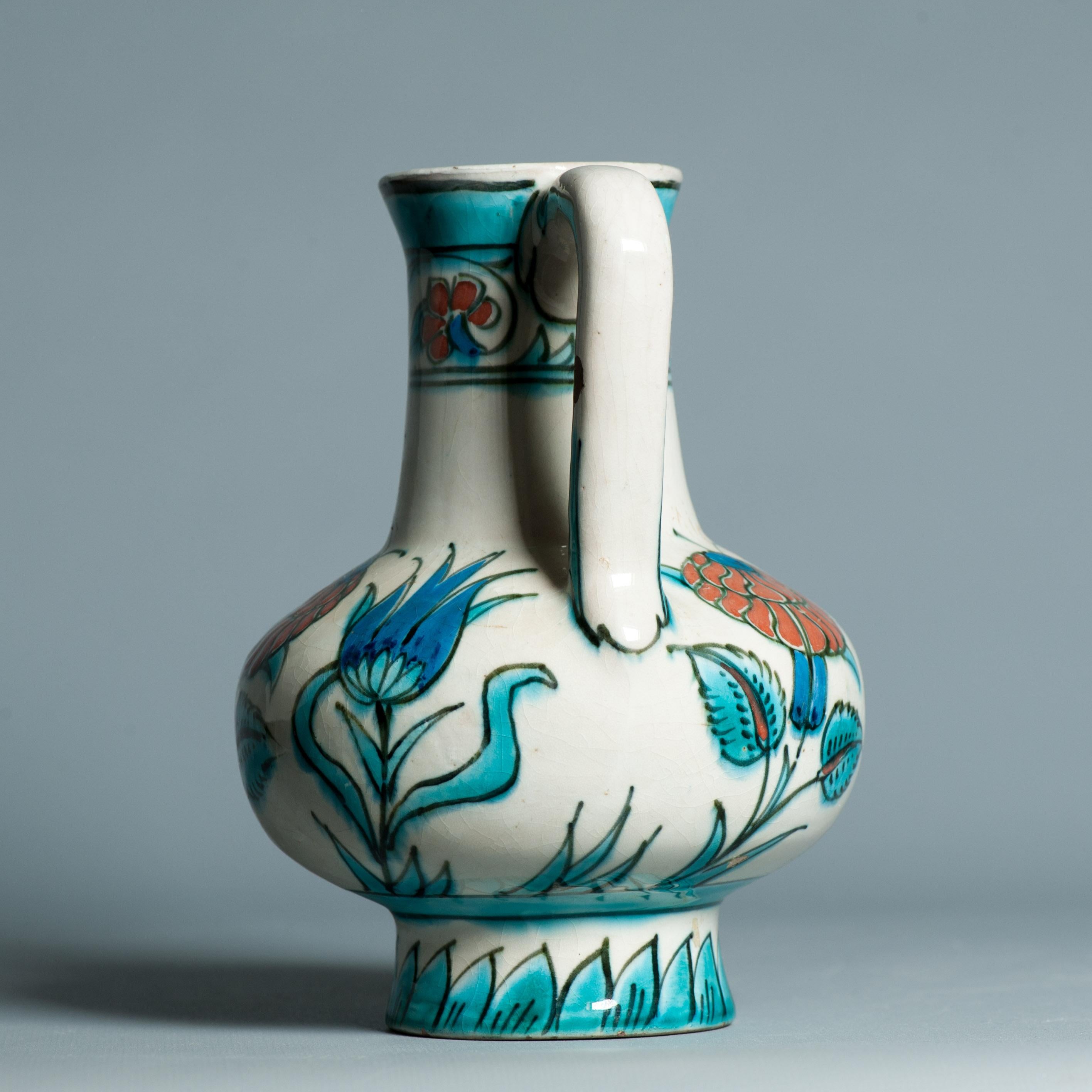 Ancienne cruche hollandaise en faïence de Delft de style Iznik, début du 20e siècle, vers 1910 en vente 2