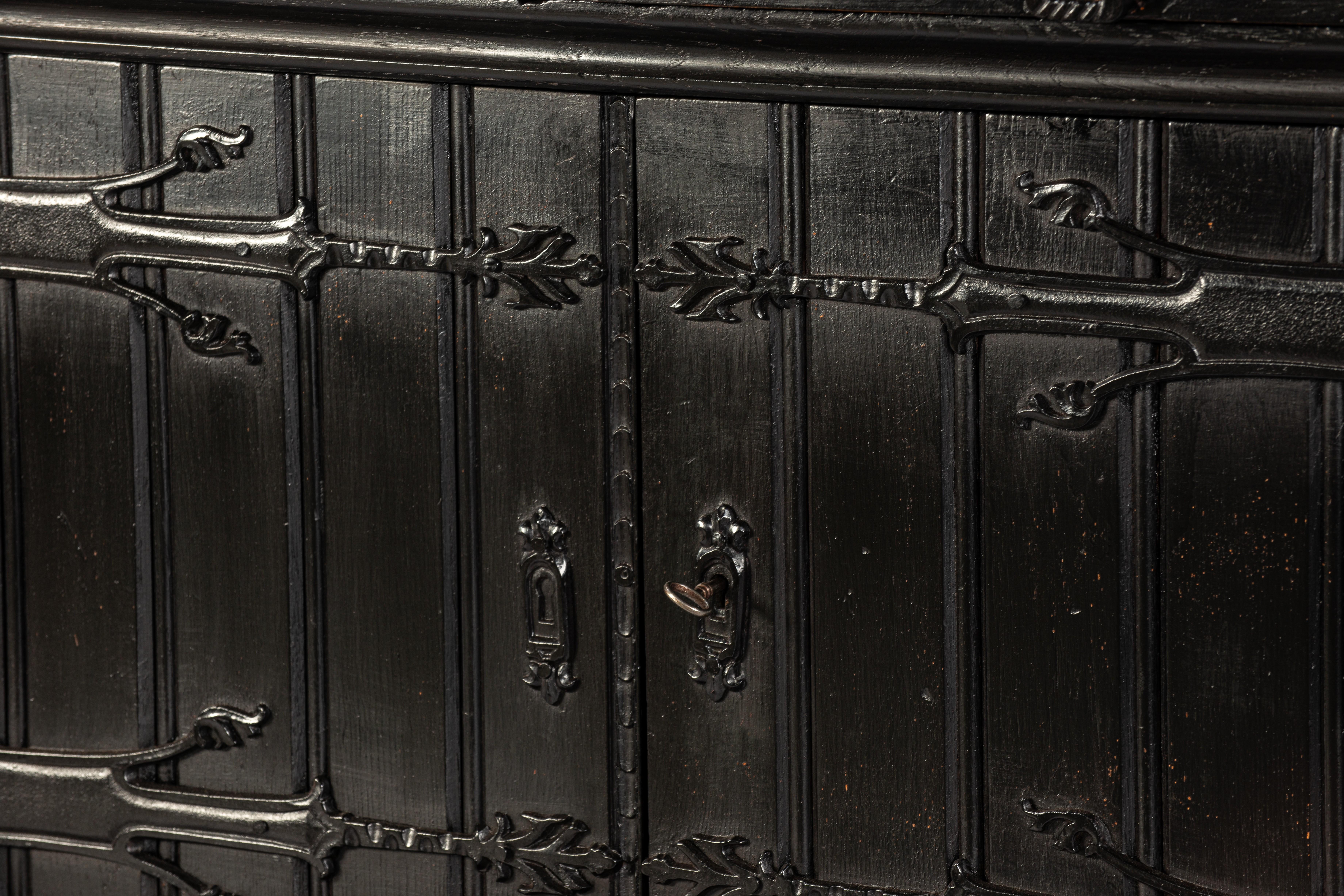 Antique early 20th century Dutch handcarved blackened oak neo gothic sideboard. For Sale 6