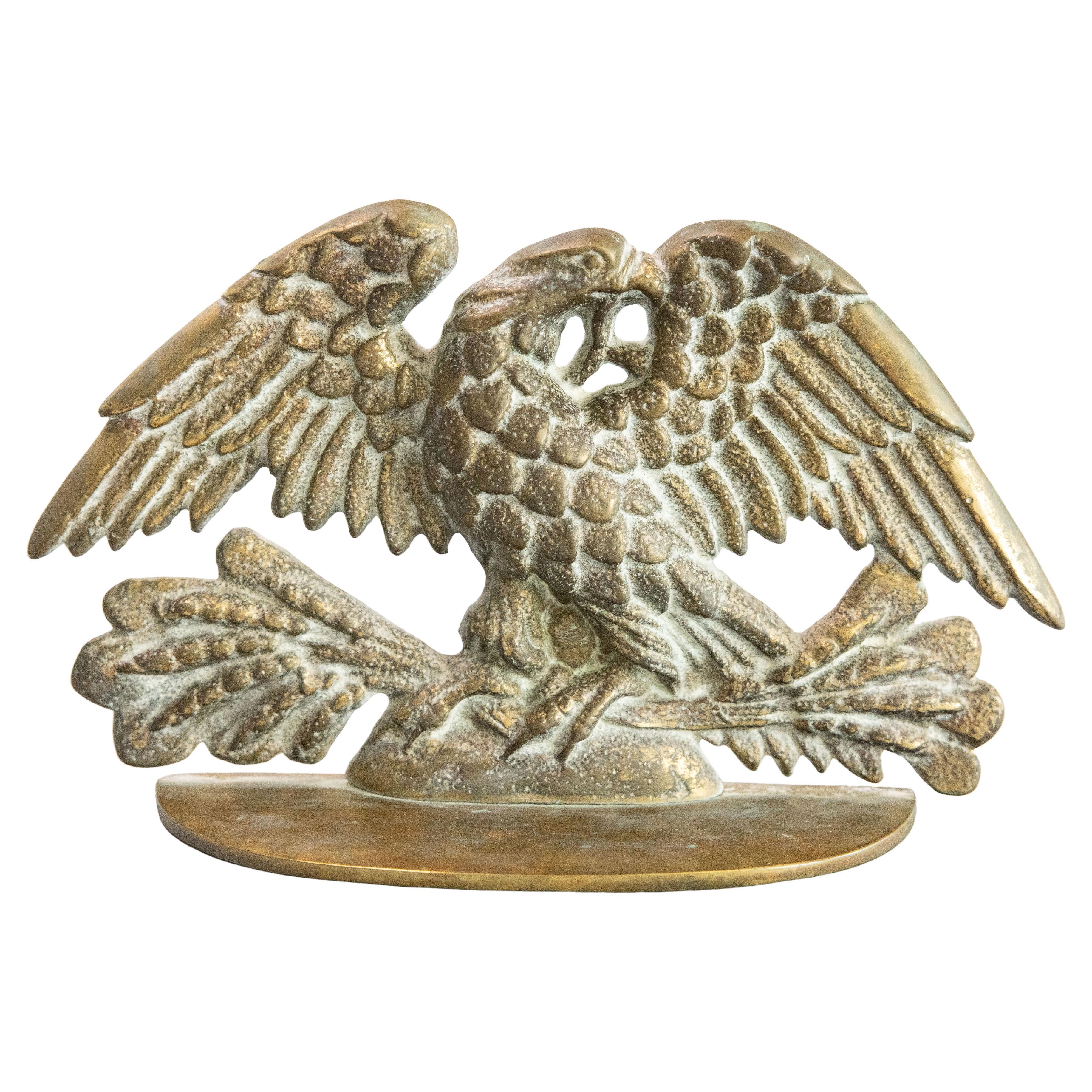 Antico fermaporta a forma di aquila in ottone Feder dell
inizio del XX secolo