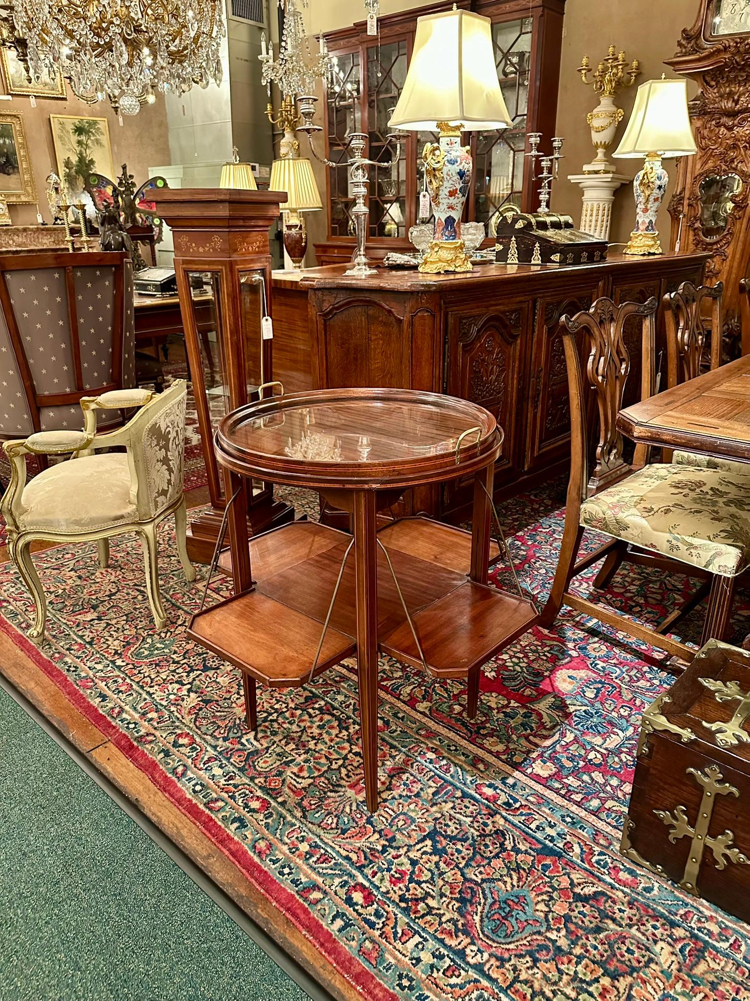Antique Early 20th Century French Mahogany Tea Table with Serving Tray. For Sale 7