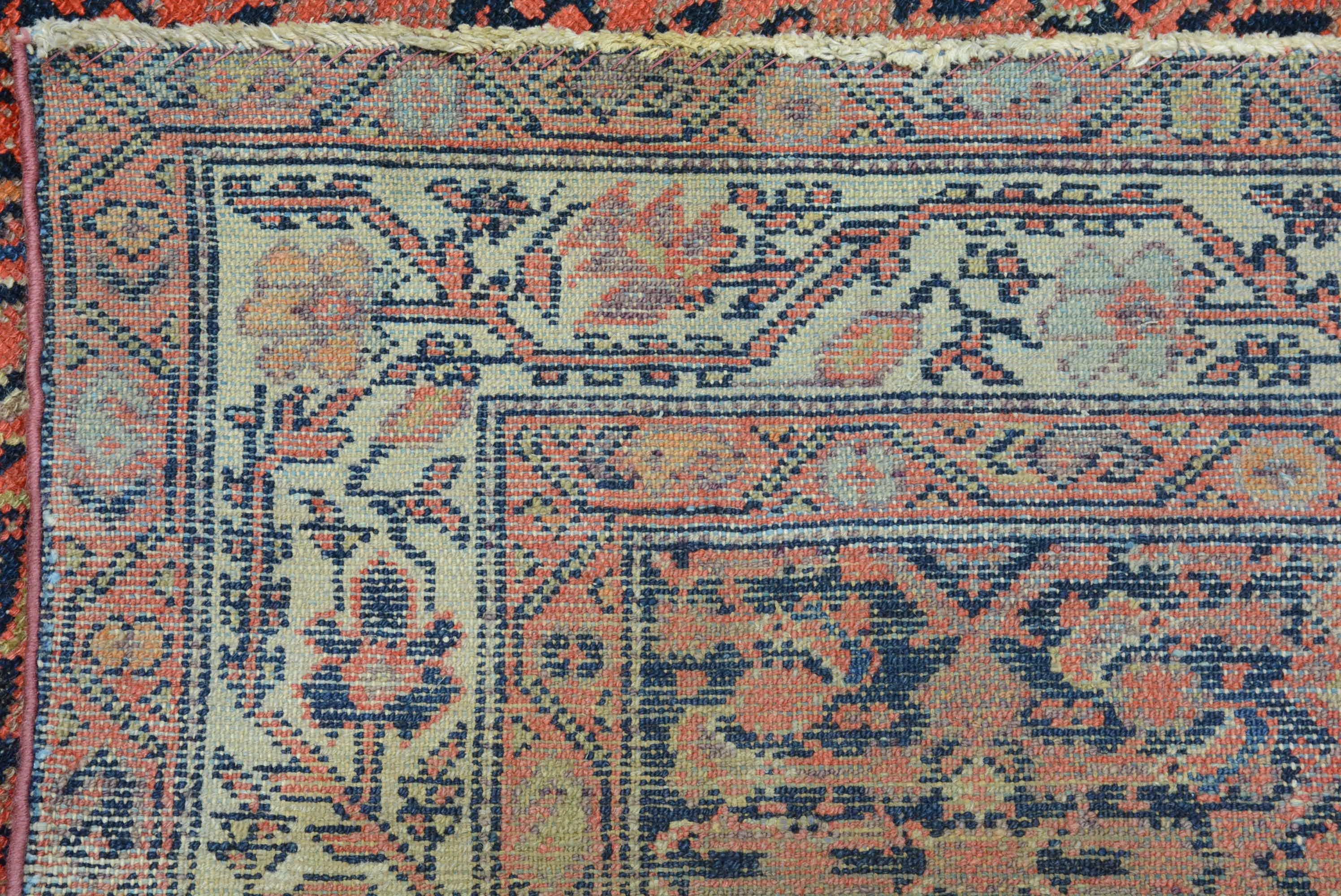 Antiker Hamadan-Teppich aus dem frühen 20. im Angebot 2