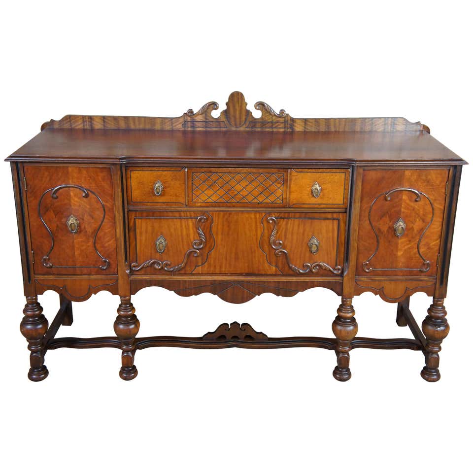 Antique Early 20th Century Jacobean Elizabethan Walnut Buffet Burled