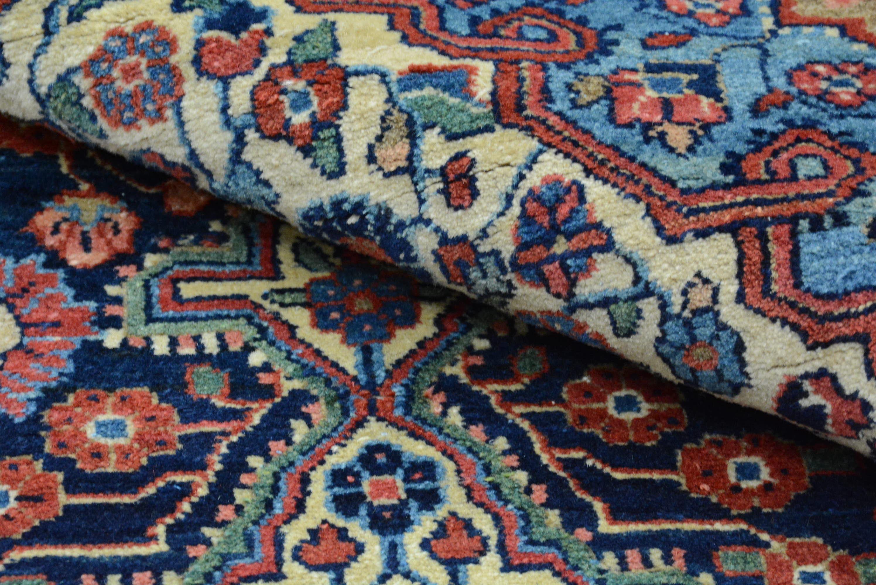 Tapis ancien Jozan Sarouk du début du 20e siècle en vente 3