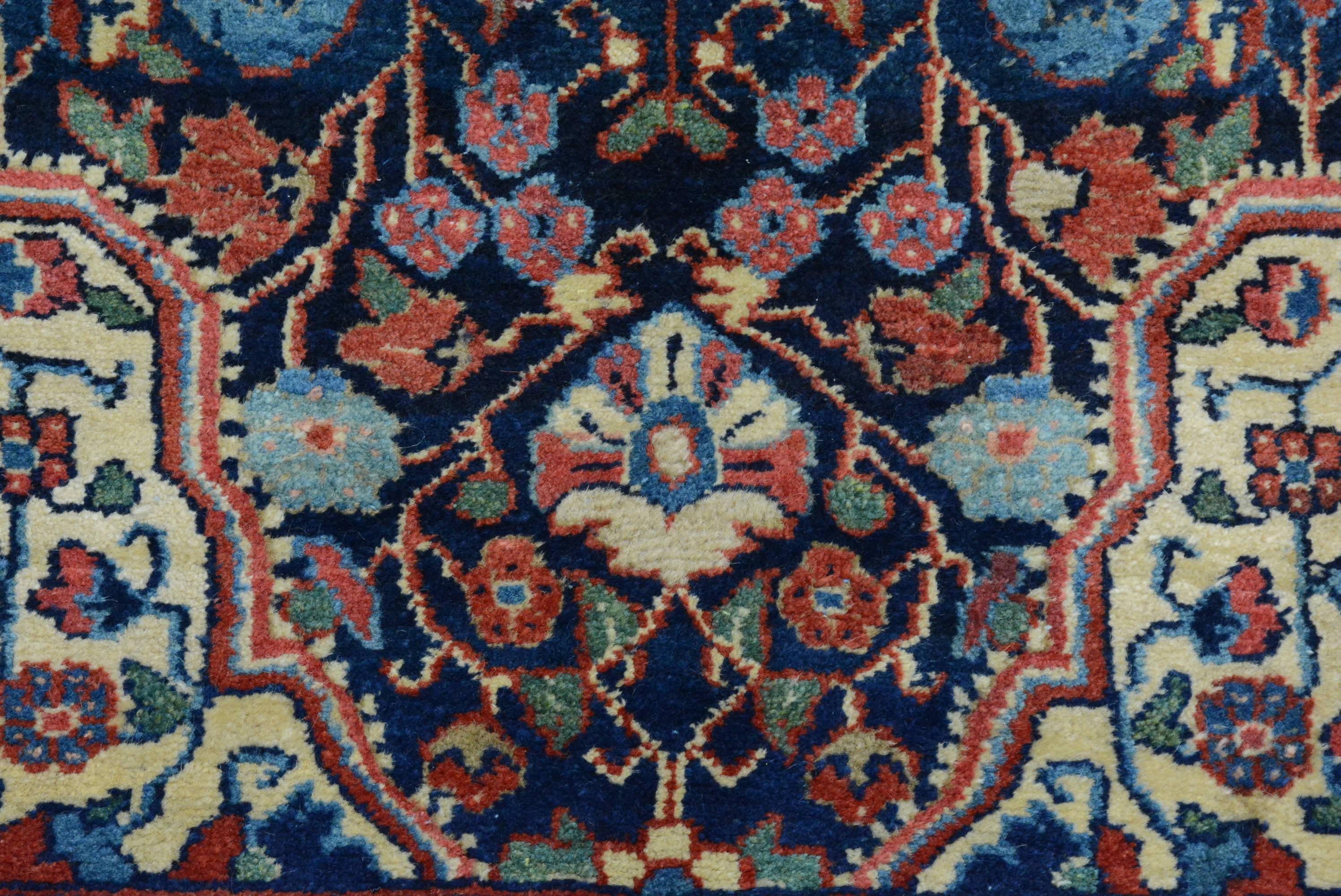 Tapis ancien Jozan Sarouk du début du 20e siècle en vente 1