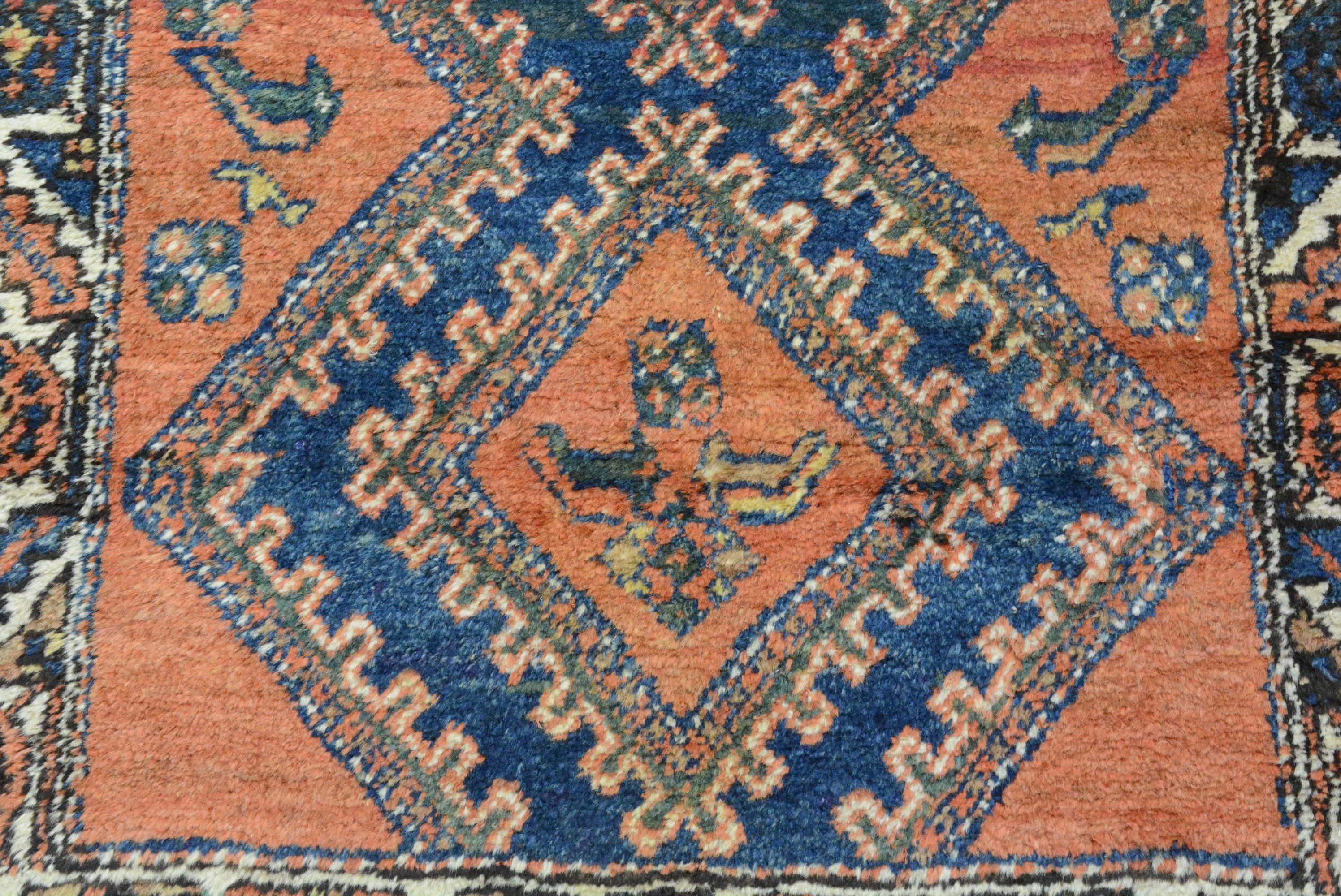 Antiker Nordwest-Perserteppich aus dem frühen 20. (Pflanzlich gefärbt) im Angebot