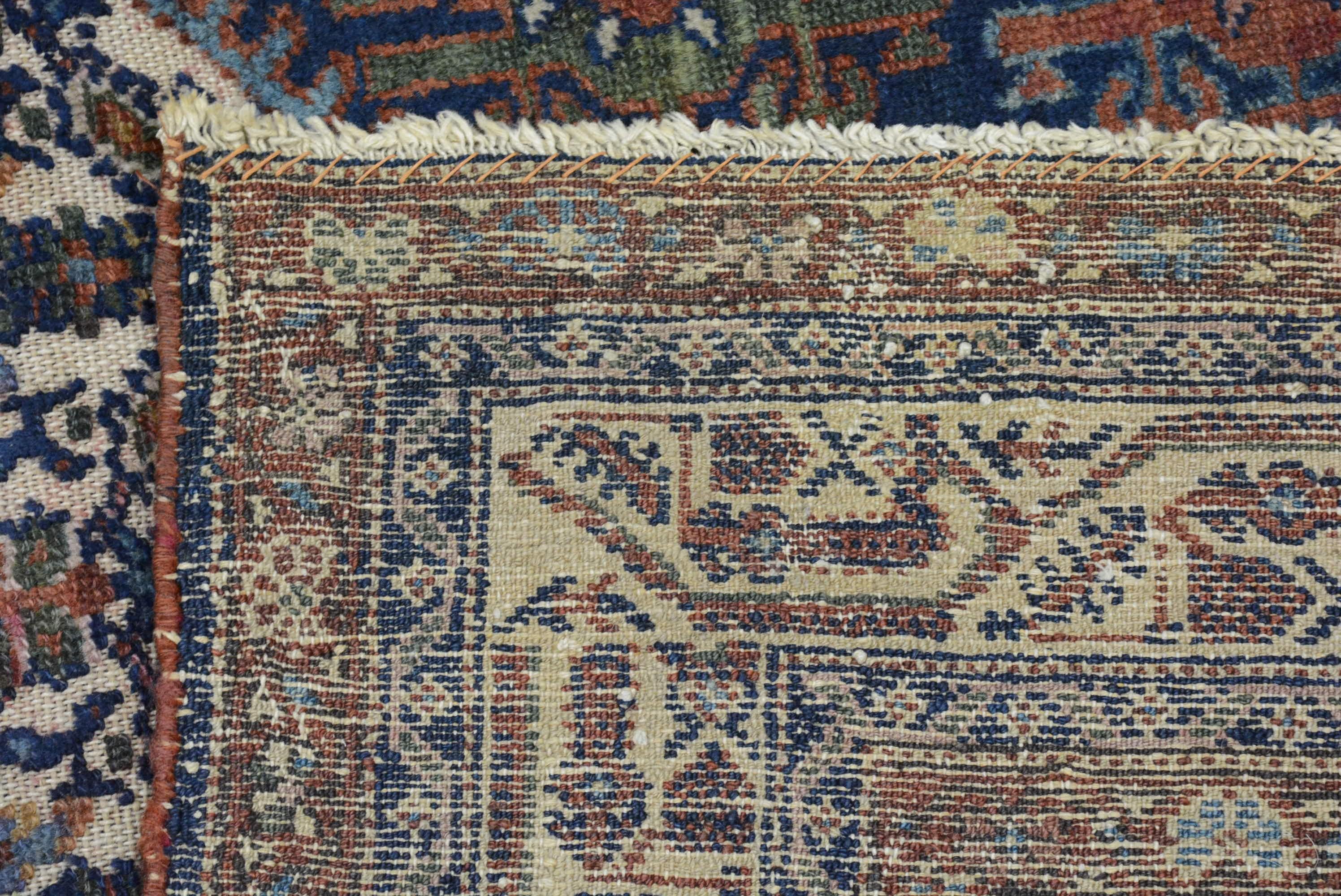 Antiker Nordwest-Perserteppich aus dem frühen 20. im Angebot 1