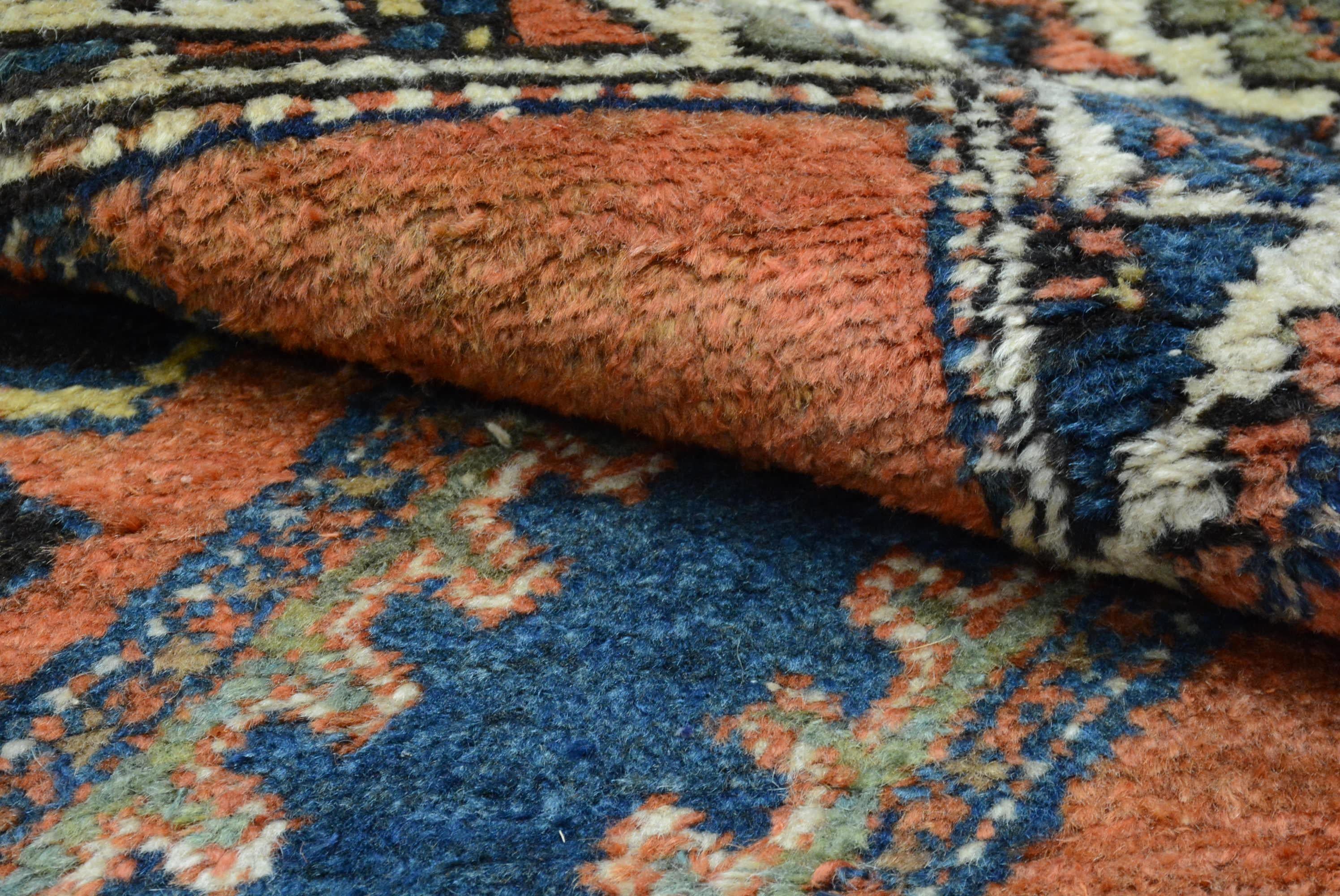 Antiker Nordwest-Perserteppich aus dem frühen 20. im Angebot 1