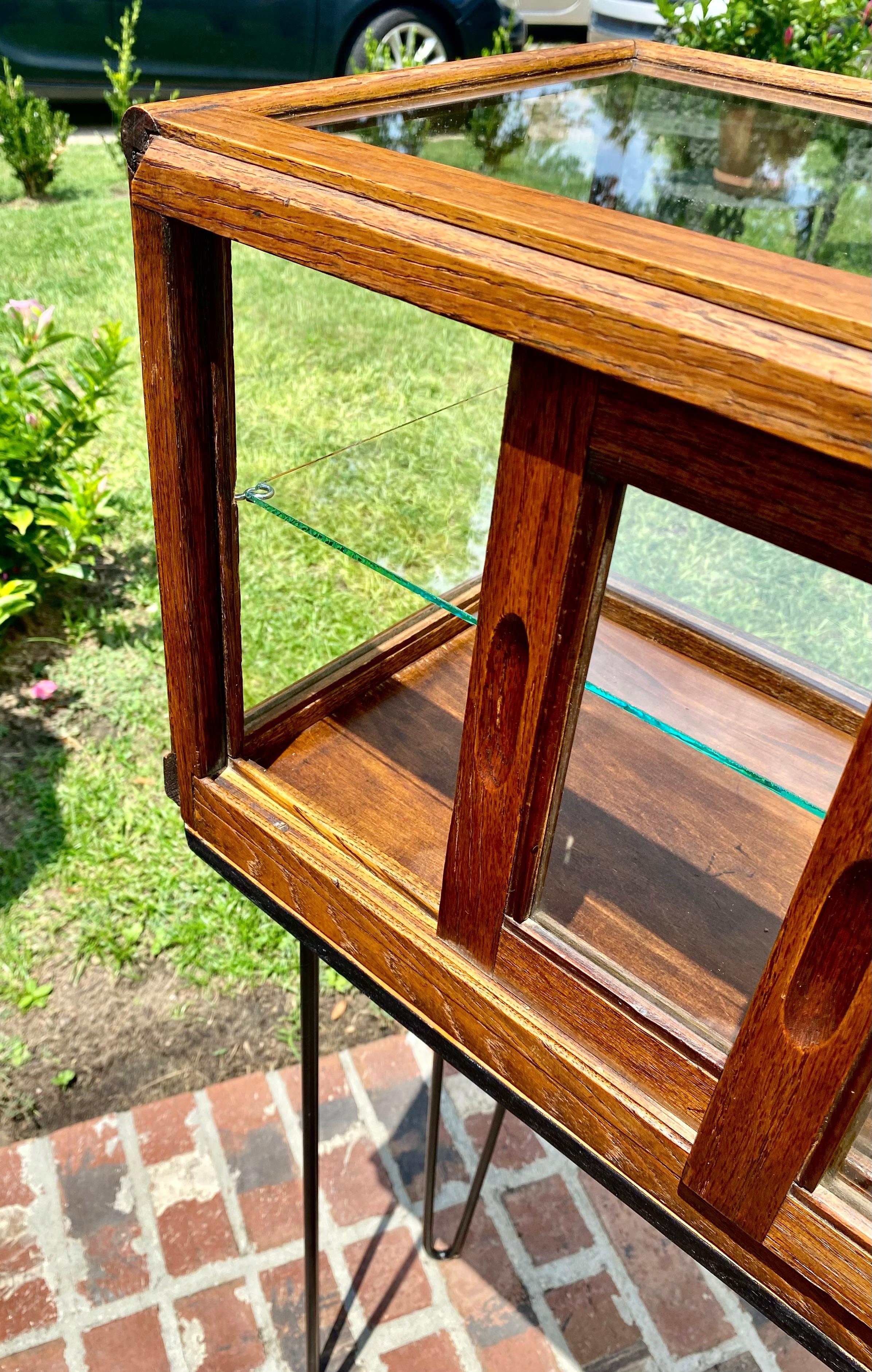 Antique Early 20th Century Oak/ Glass Store Display Cabinet 8