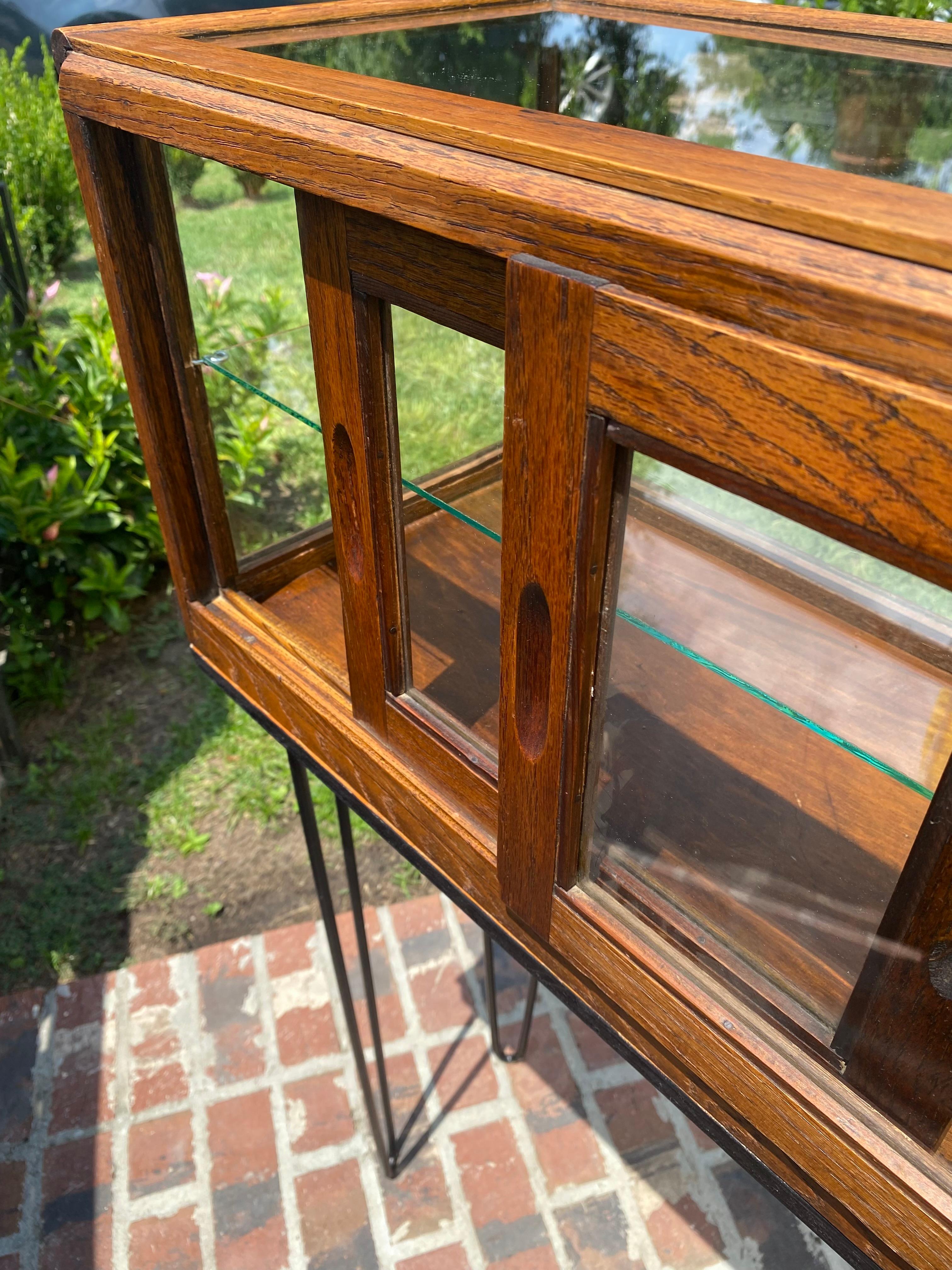 Antique Early 20th Century Oak/ Glass Store Display Cabinet 9