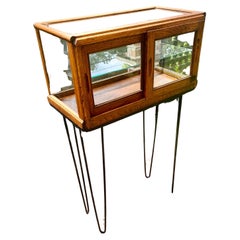 Antique Early 20th Century Oak/ Glass Store Display Cabinet