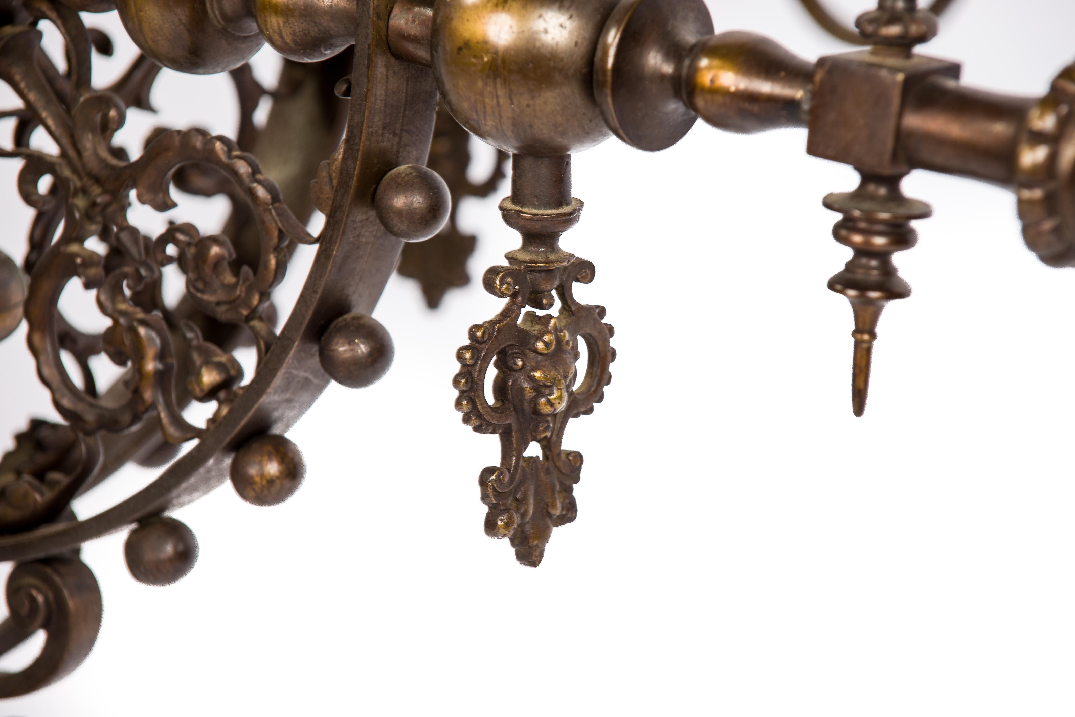 Antique Early 20th-Century Patinated Brass French Chandelier with Torches 7
