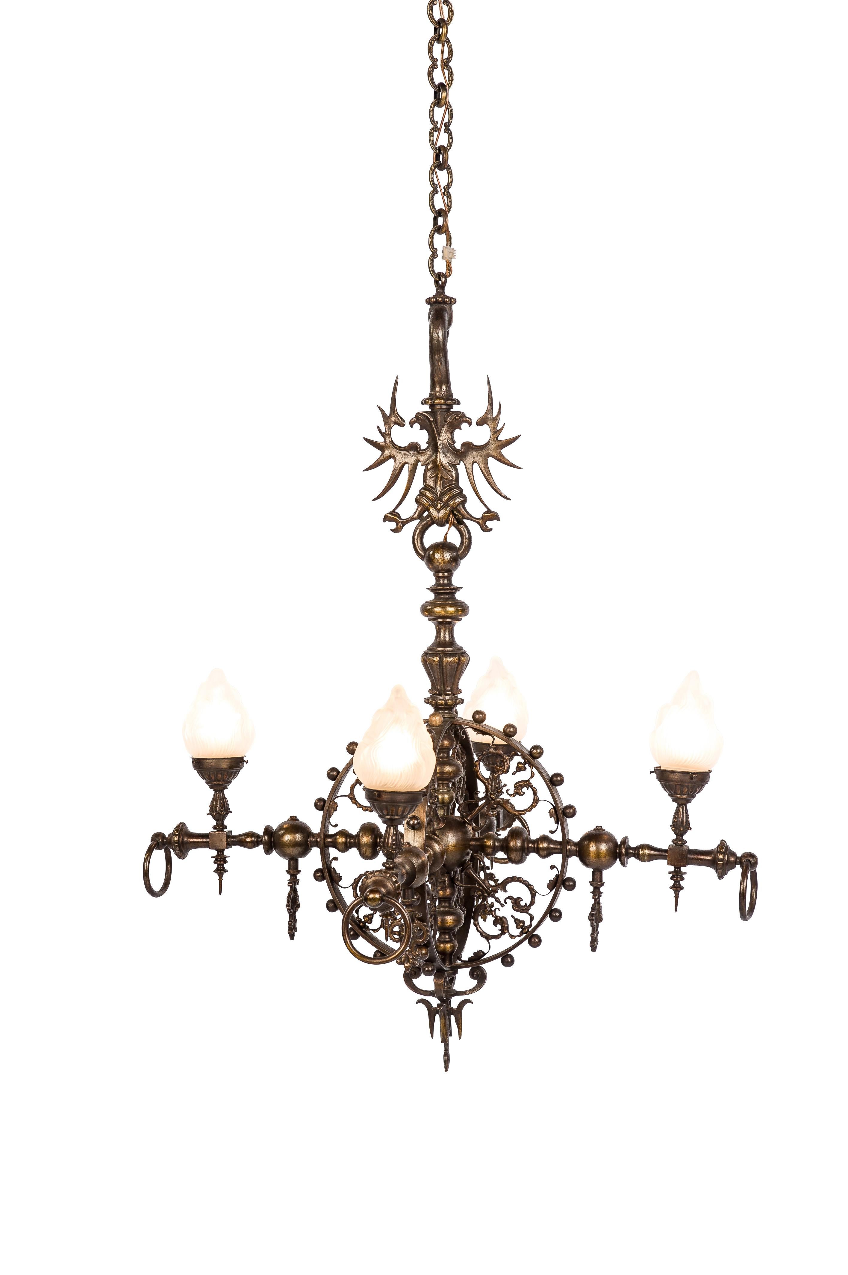 Antique Early 20th-Century Patinated Brass French Chandelier with Torches In Good Condition In Casteren, NL