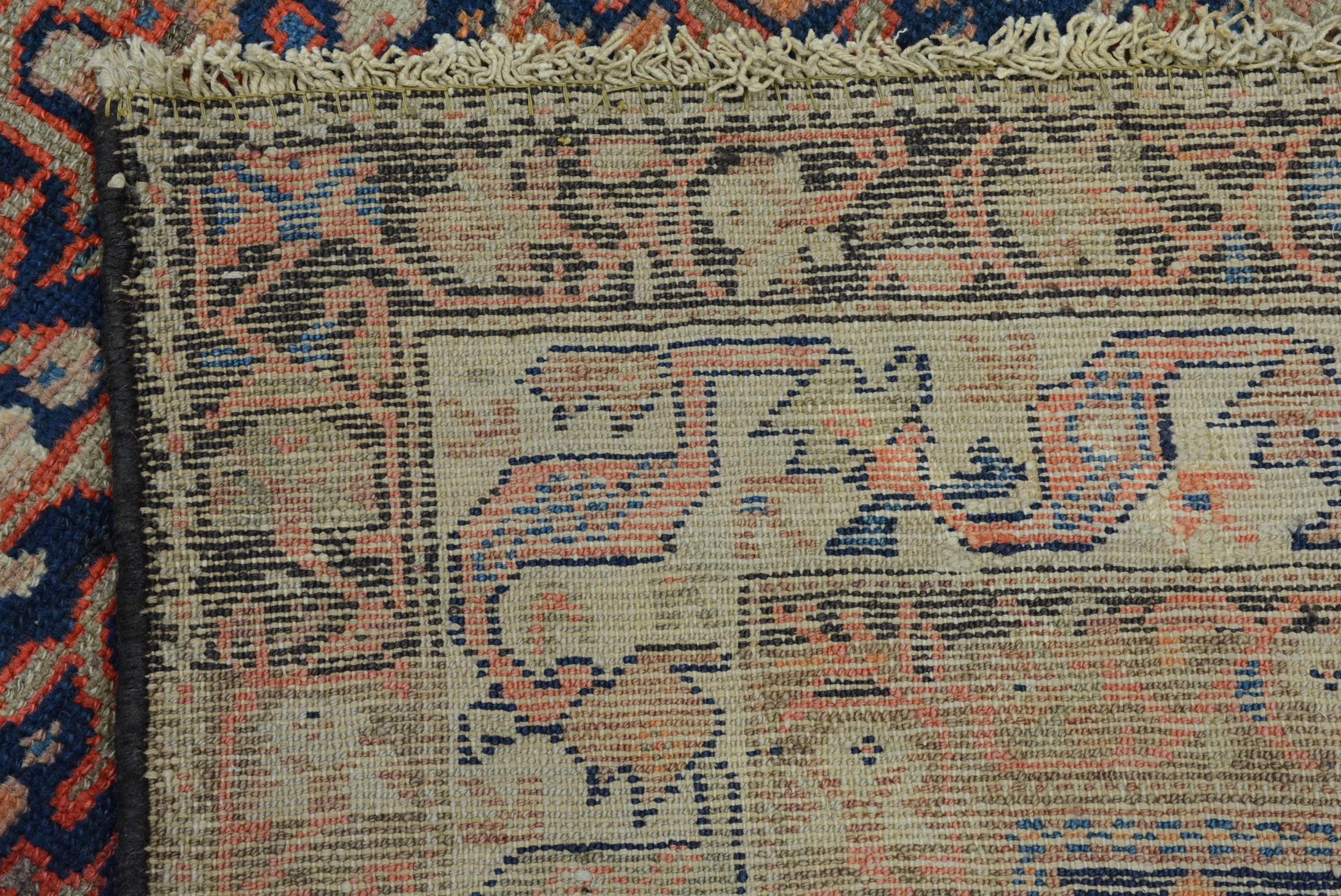 Ancien tapis persan Hamadan du début du 20e siècle en vente 2