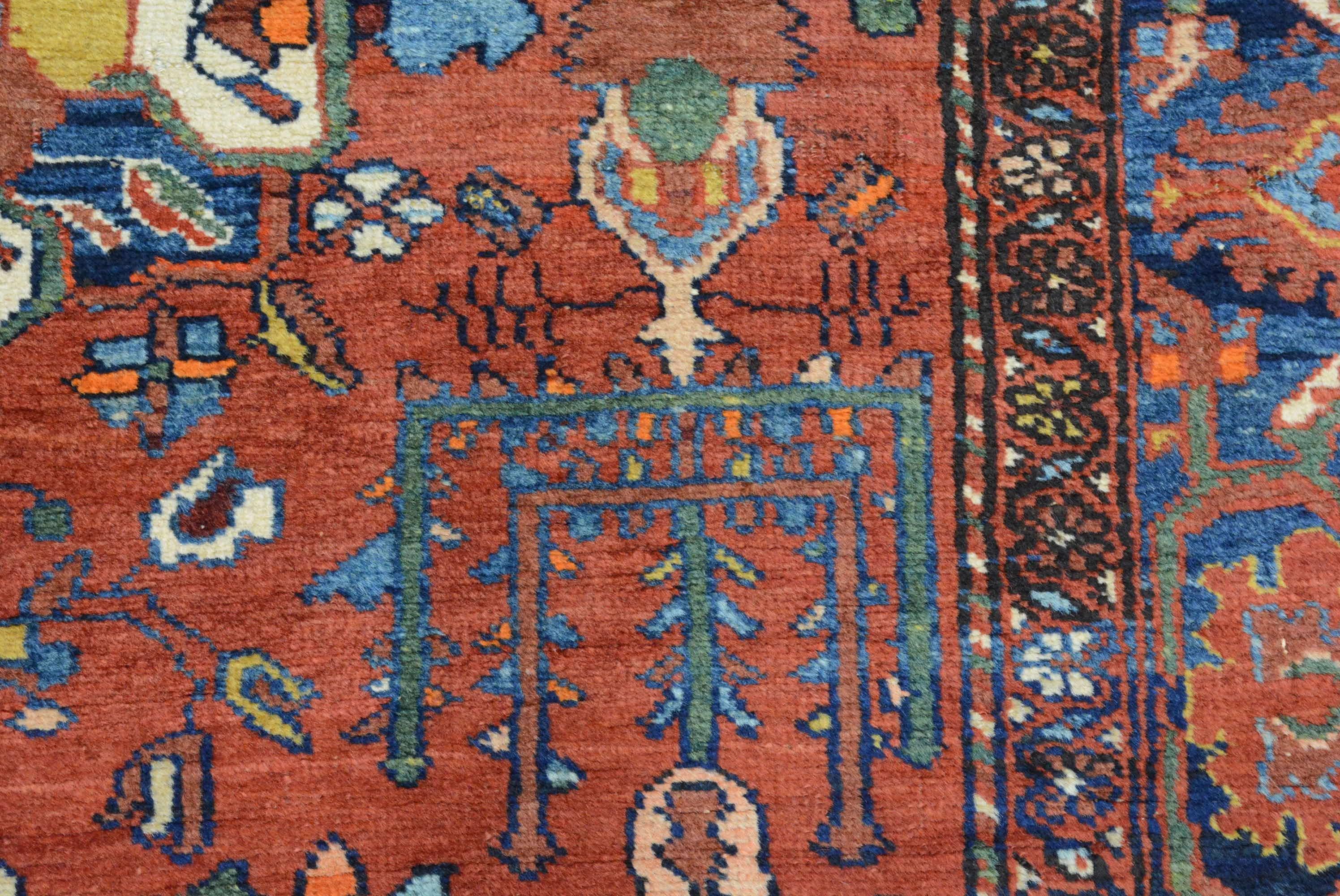 Antique Early 20th Century Persian Kurdish Bidjar Rug en Excelente estado para la venta en Closter, NJ