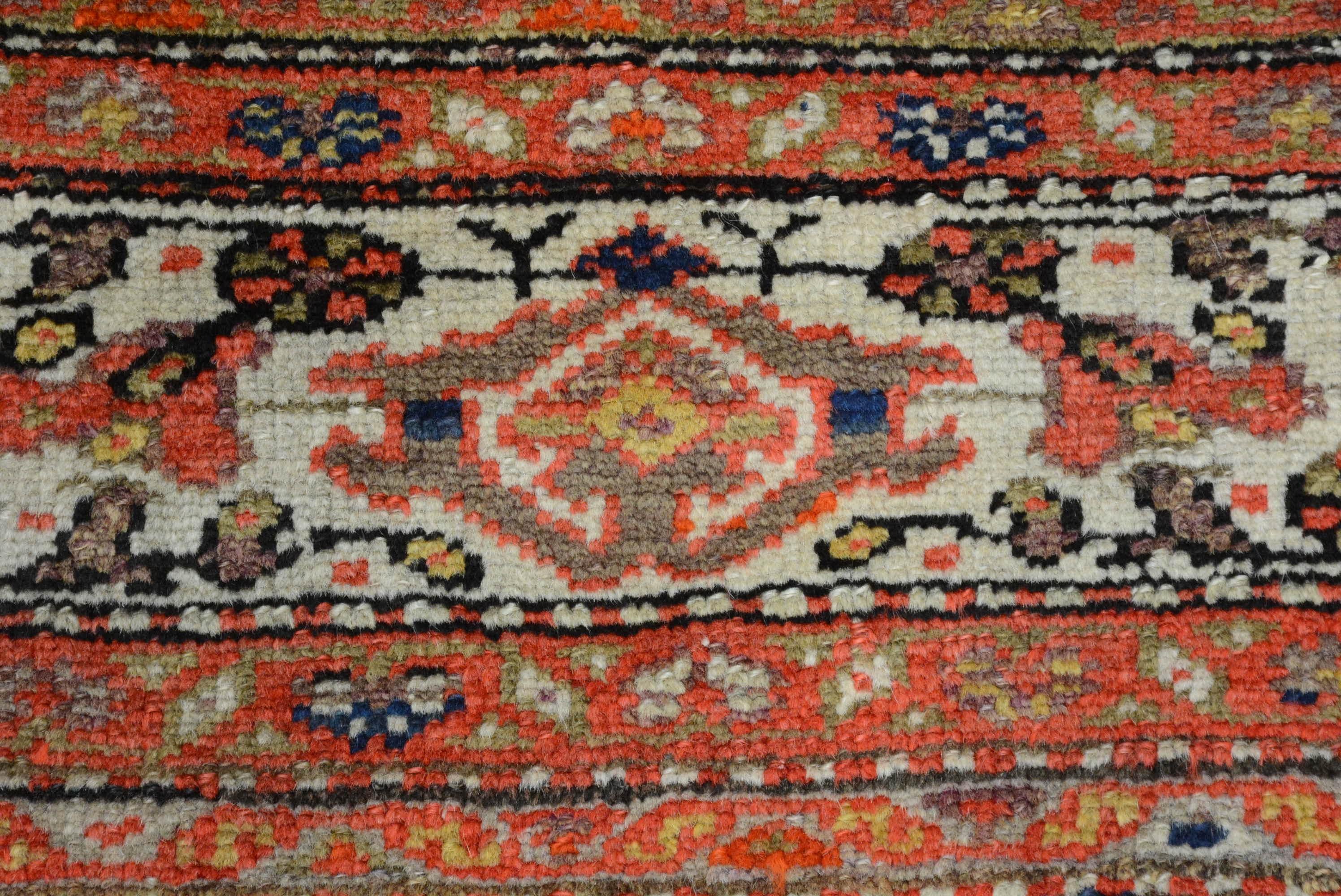 Antiker persischer Malayer-Teppich aus dem frühen 20. (20. Jahrhundert) im Angebot
