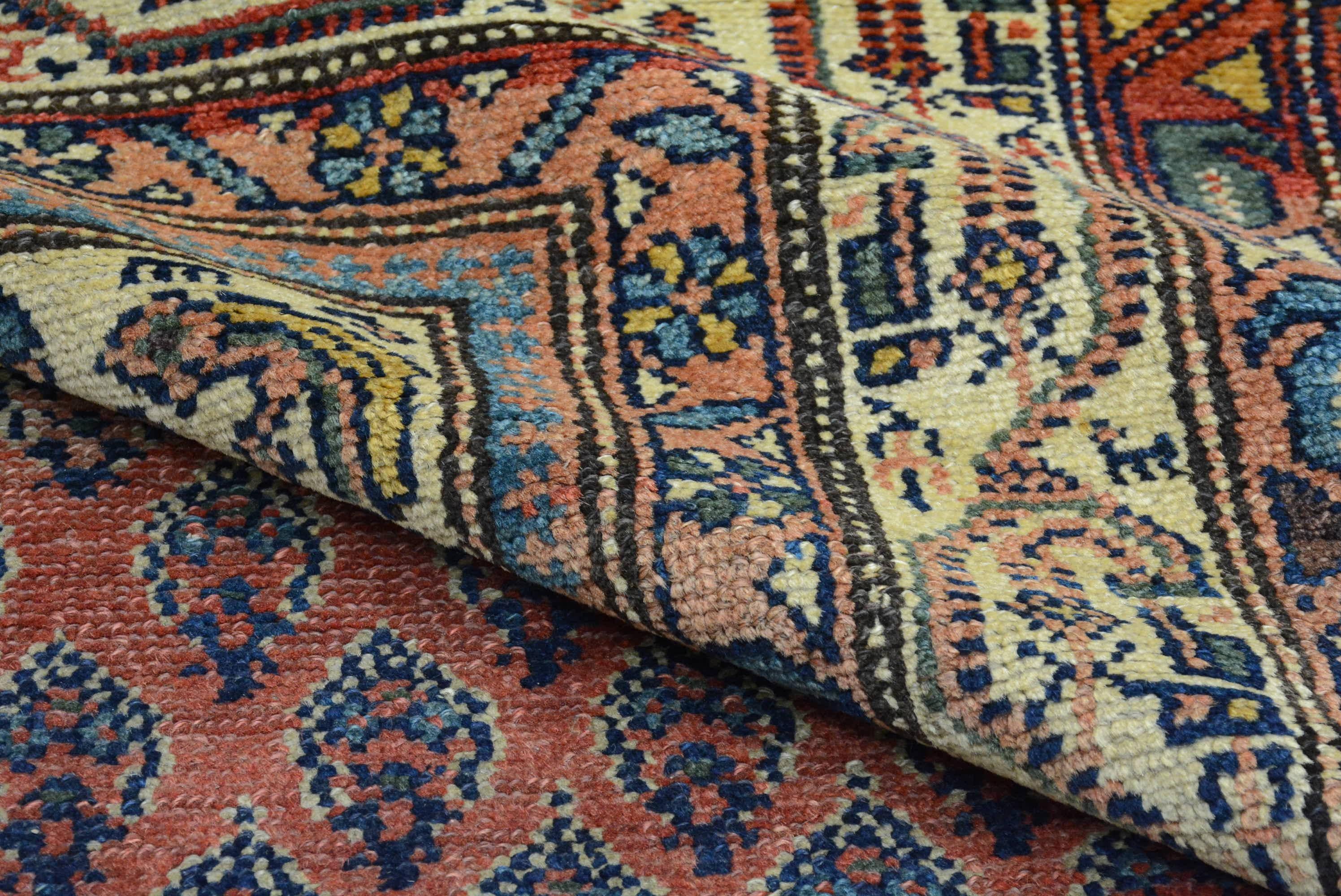 Antiker persischer Saraband-Teppich aus dem frühen 20. (20. Jahrhundert) im Angebot