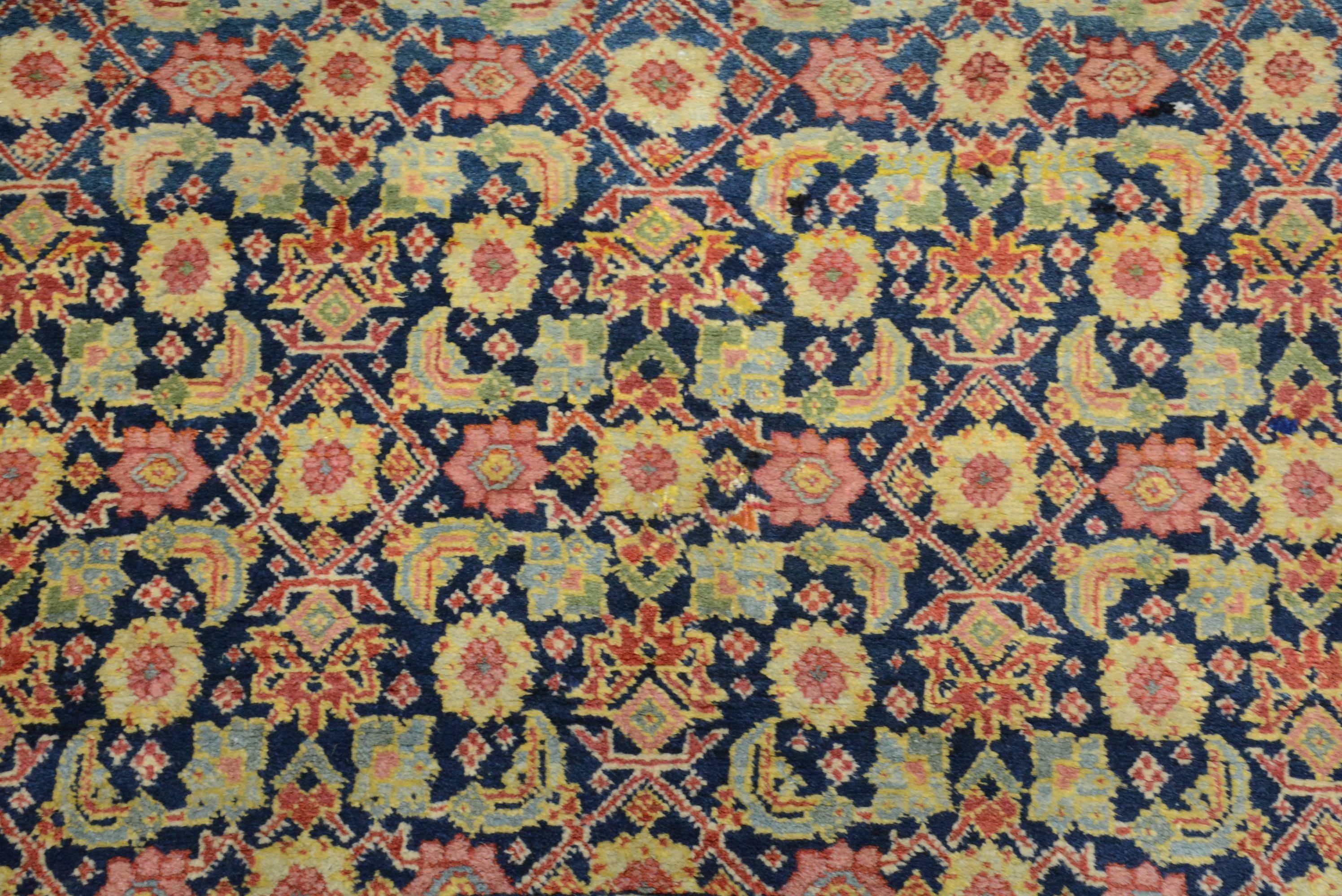 Perse Ancien tapis persan Tabriz du début du 20e siècle en vente