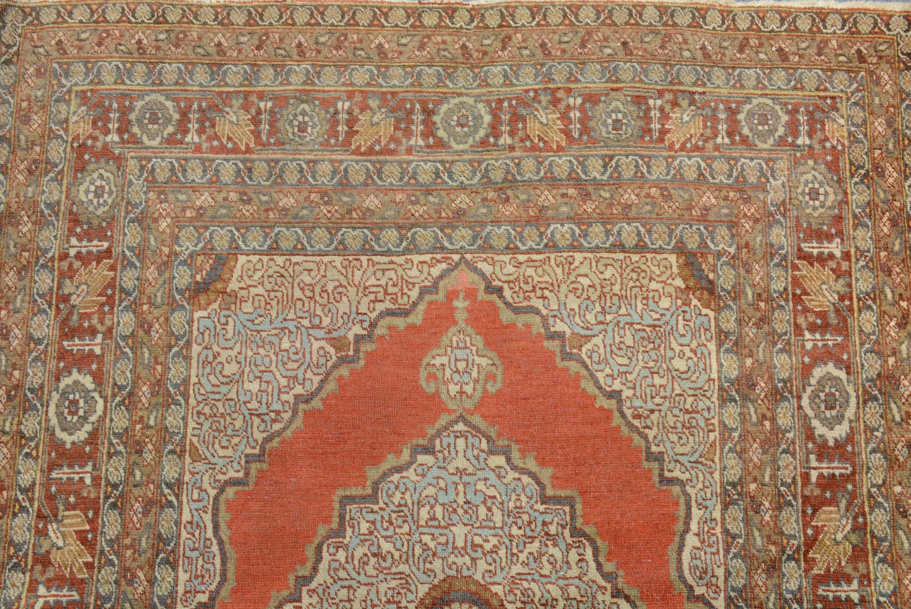 Teinture végétale Ancien tapis persan Tabriz du début du 20e siècle en vente