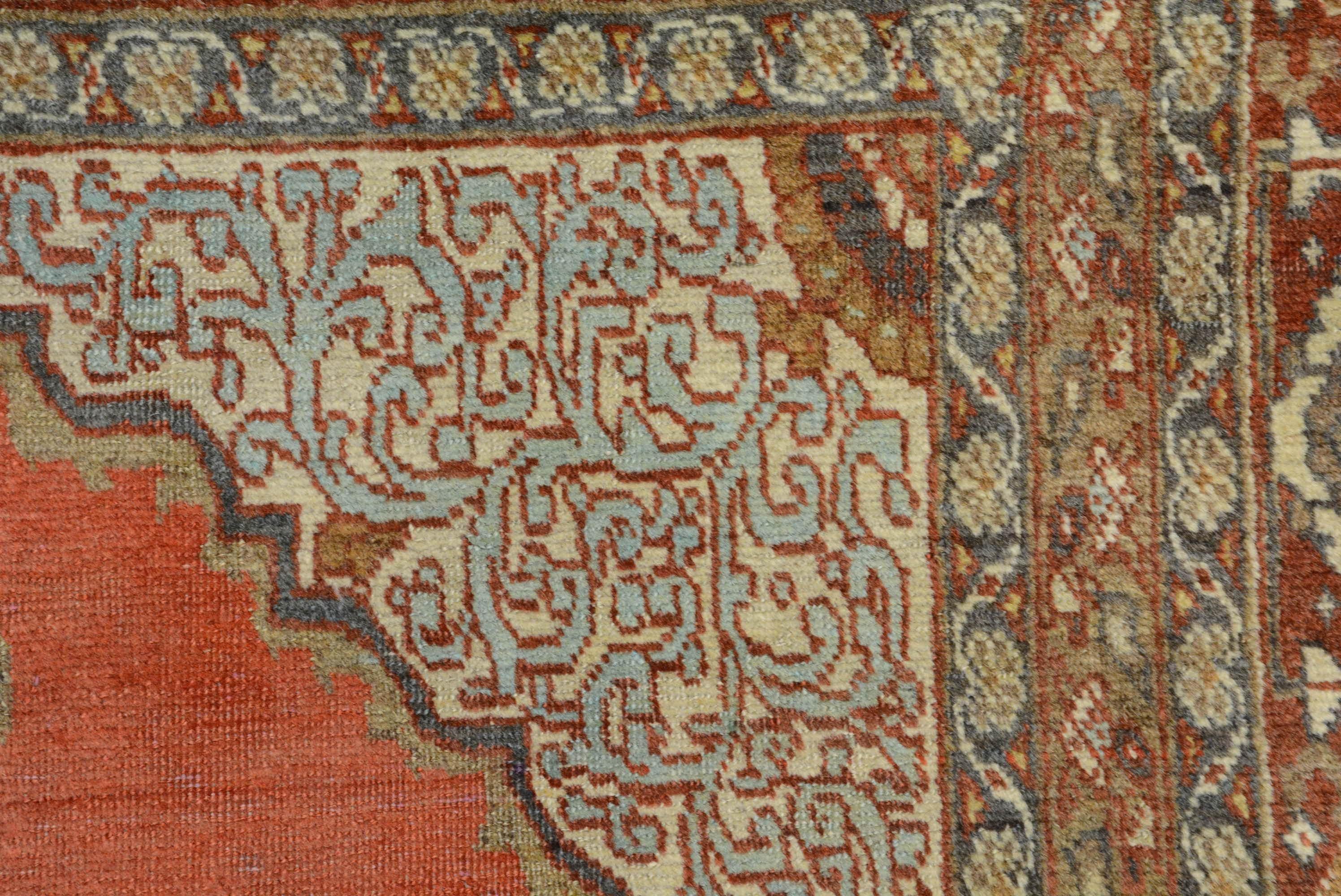 Ancien tapis persan Tabriz du début du 20e siècle Bon état - En vente à Closter, NJ