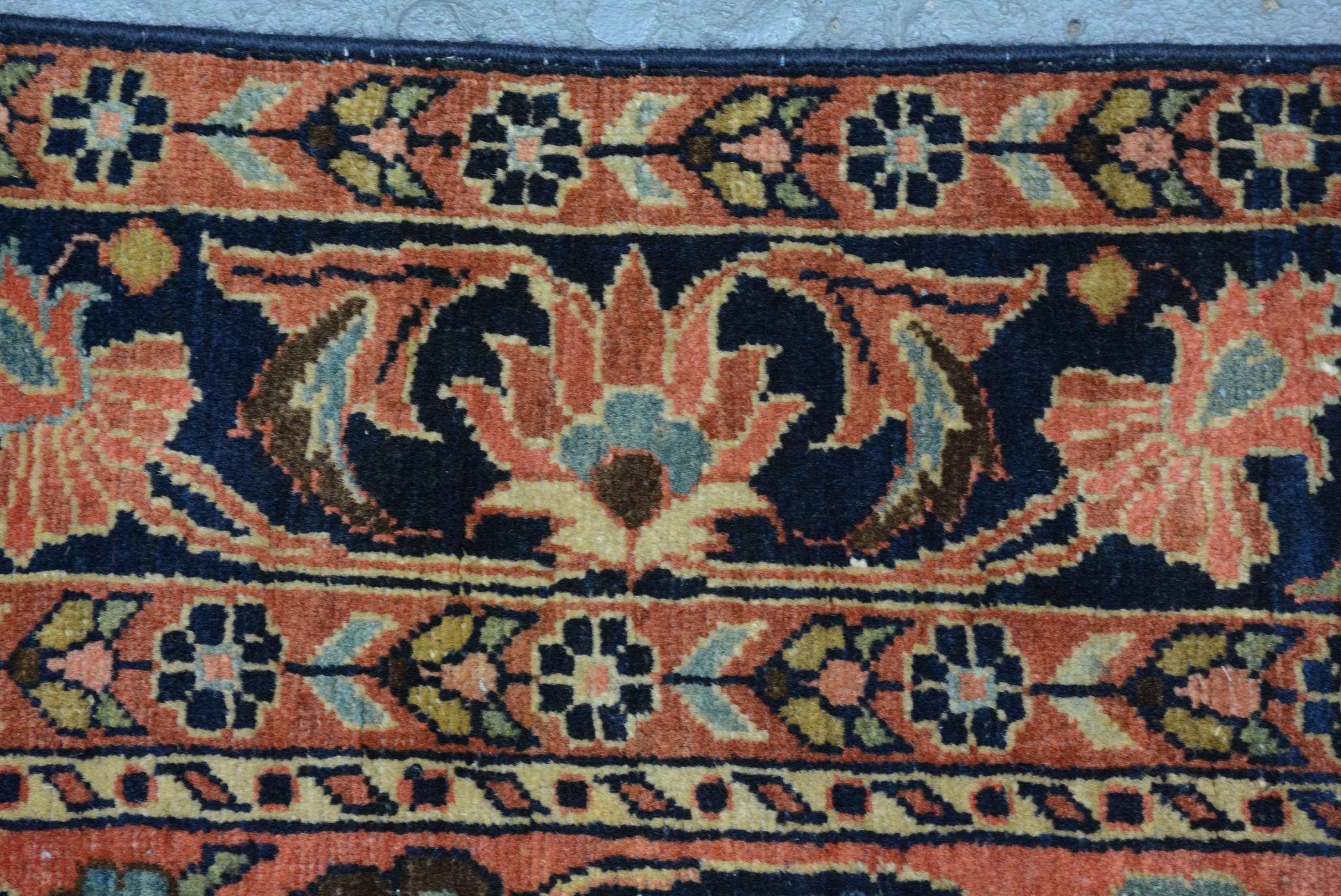 Antiker Sarouk-Teppich aus dem frühen 20. (Wolle) im Angebot