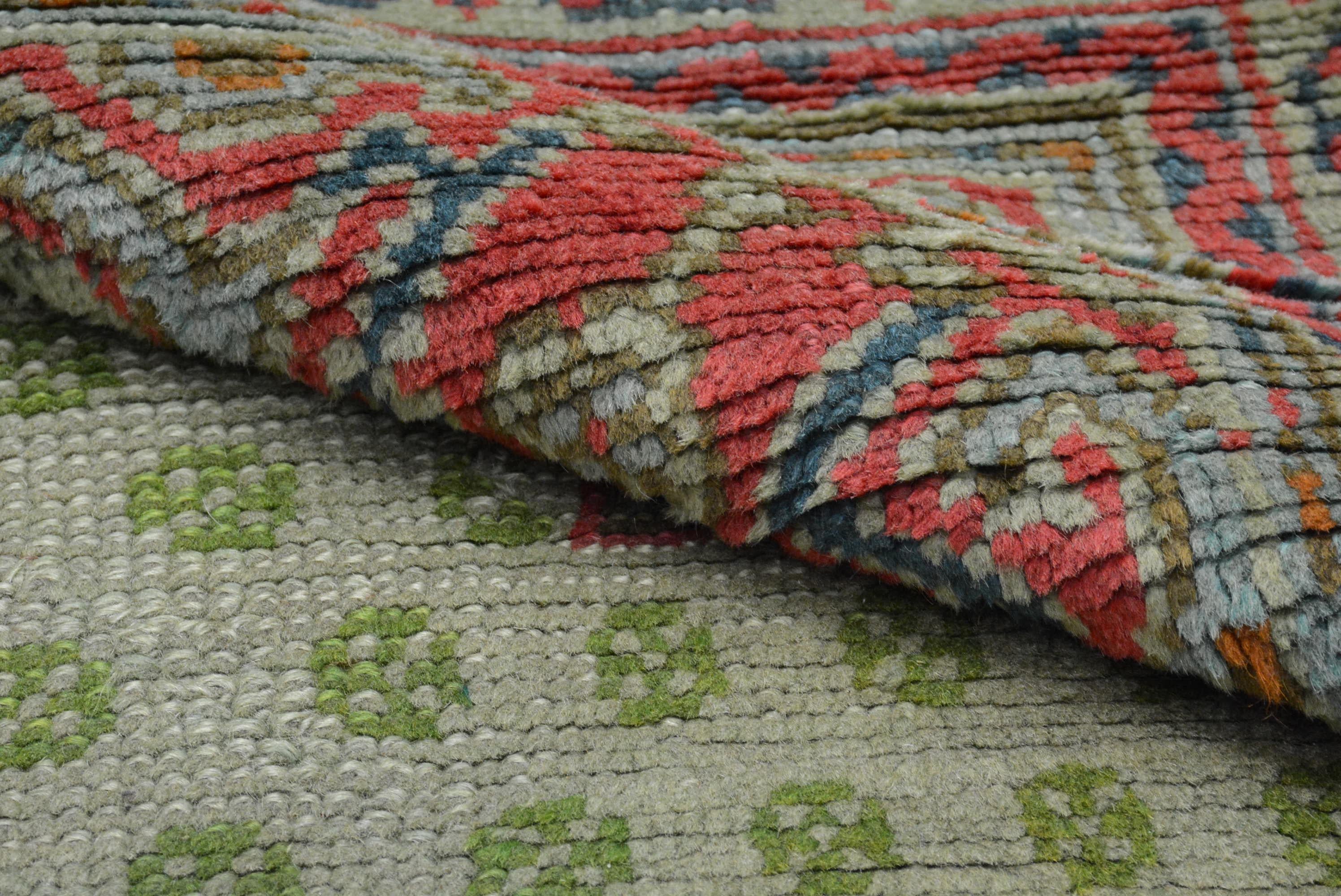 Antiker türkischer Oushak-Teppich aus dem frühen 20. (Wolle) im Angebot