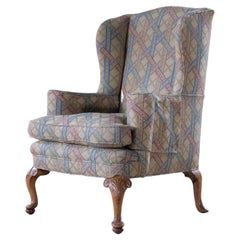 Fauteuil ancien à dossier en aile du début du 20e siècle c1900