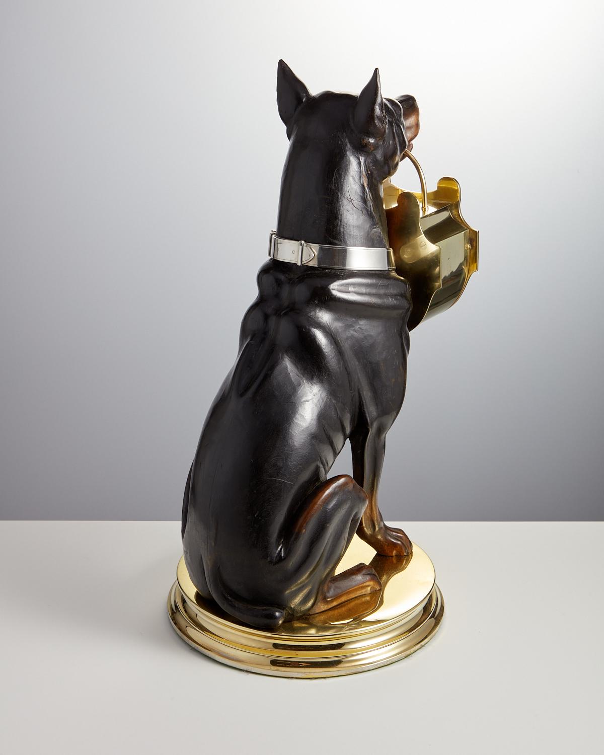 Antique Early 20th Century Wood Carving Dog Carrying a Clock France Circa 1900 In Excellent Condition For Sale In London, GB