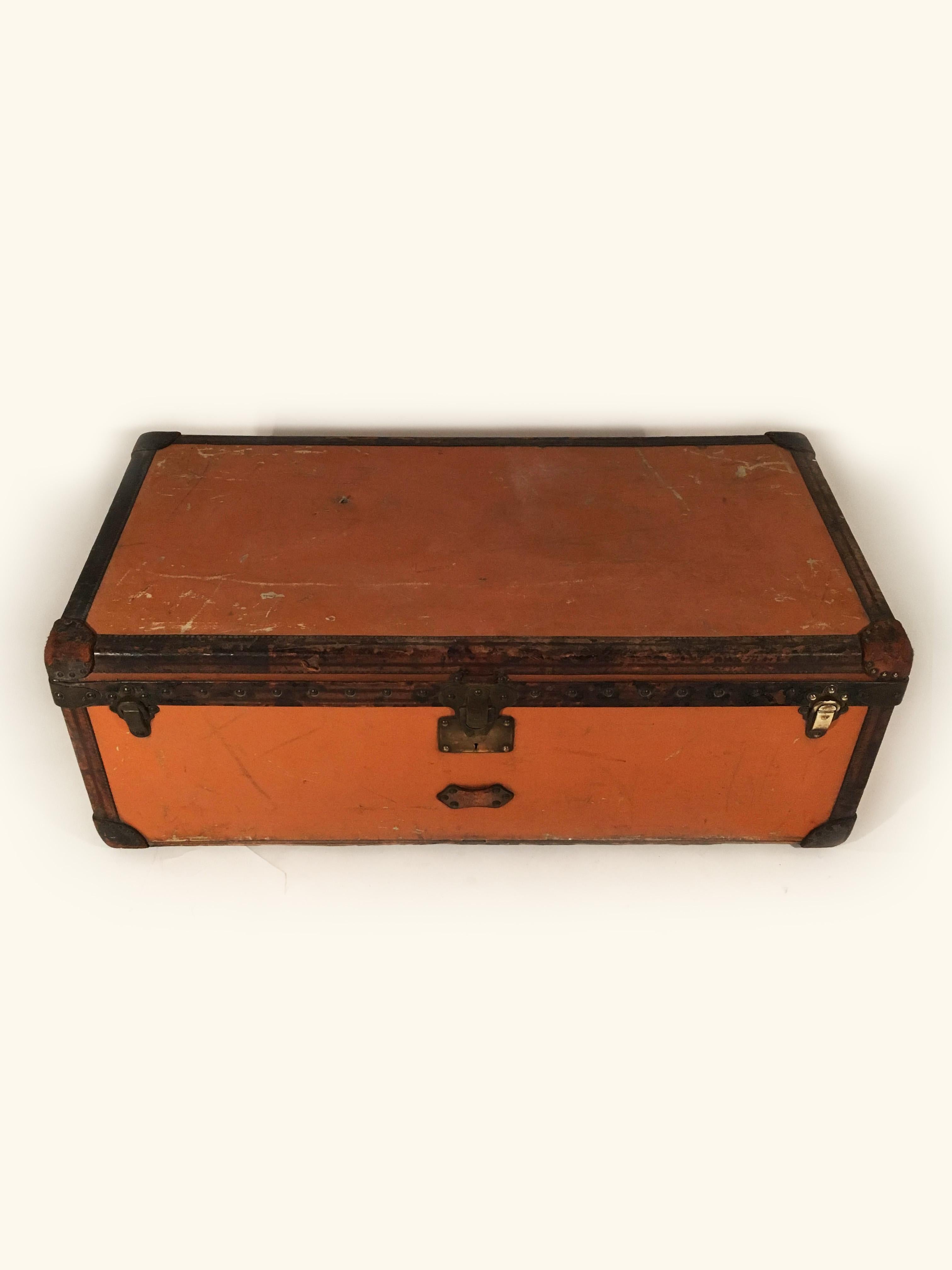 Other Large Early 20th Louis Vuitton Orange Vuittonite Malle Cabin Trunk, Paris 1910 For Sale