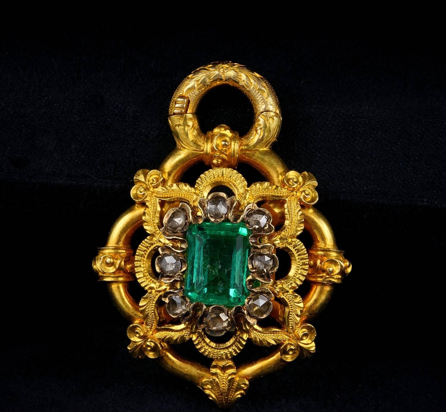 A Magnificent possibly pre - Georgian early pendant with back secret.
For the lovers of early antique jewellery like me I think you can't miss this one.
Fabulous early design all hand hammered in the technique of the time period - testes 19/20 KT